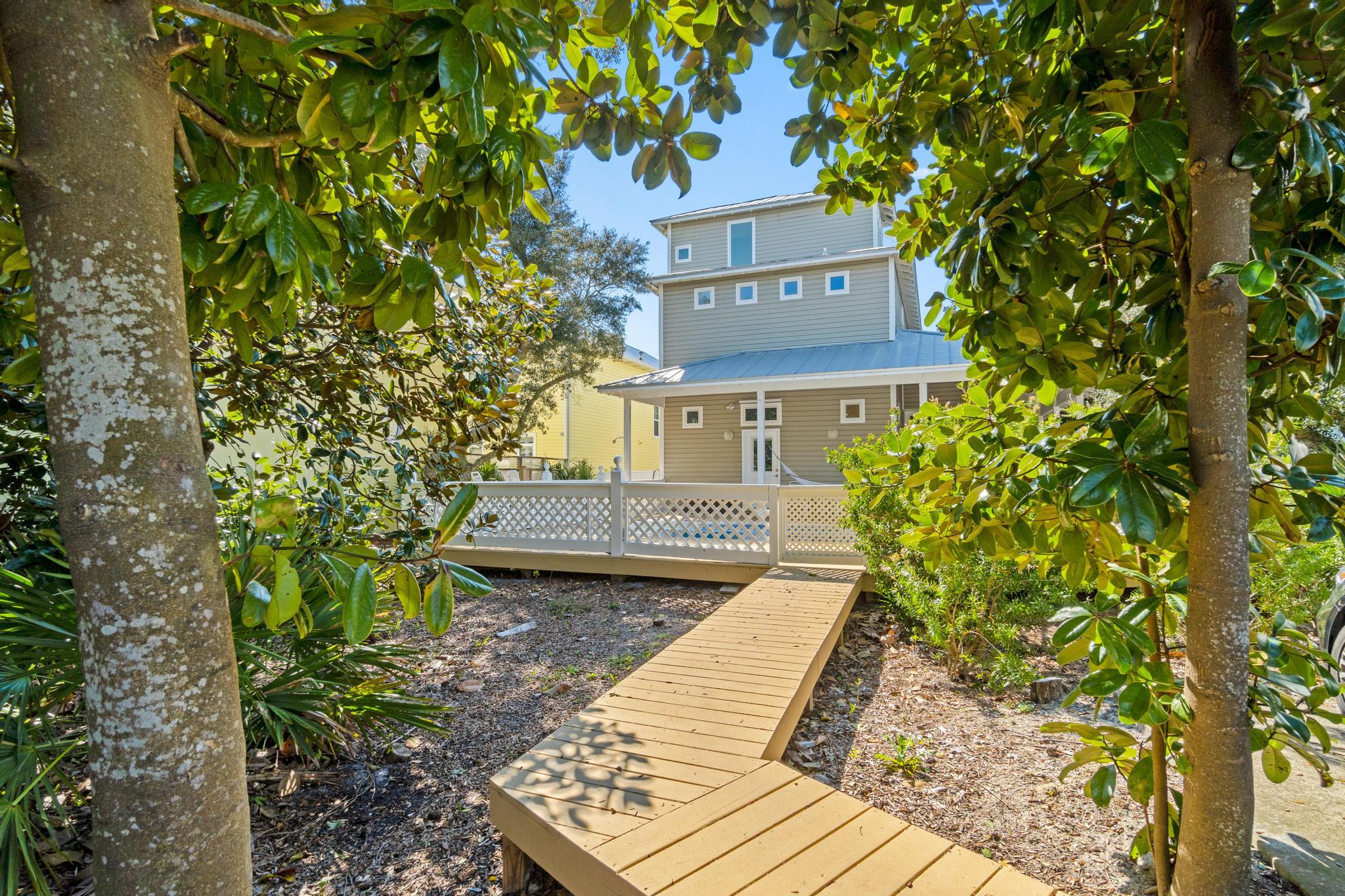 CRYSTAL BEACH - Residential