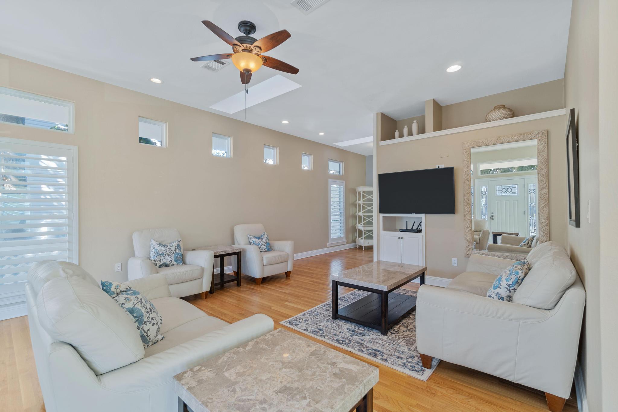 CRYSTAL BEACH - Residential