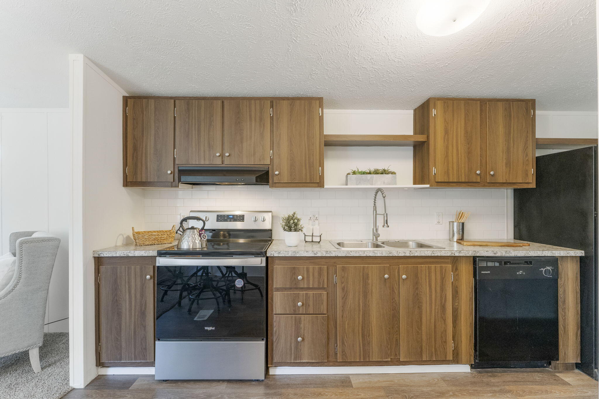 OAKWOOD HILLS - Residential