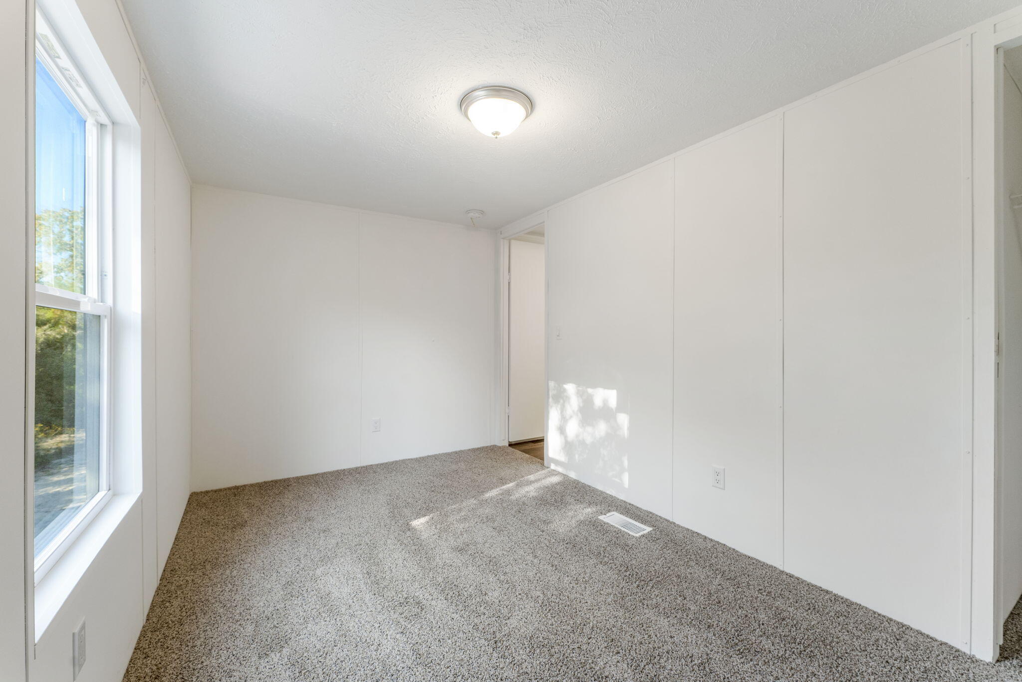 OAKWOOD HILLS - Residential