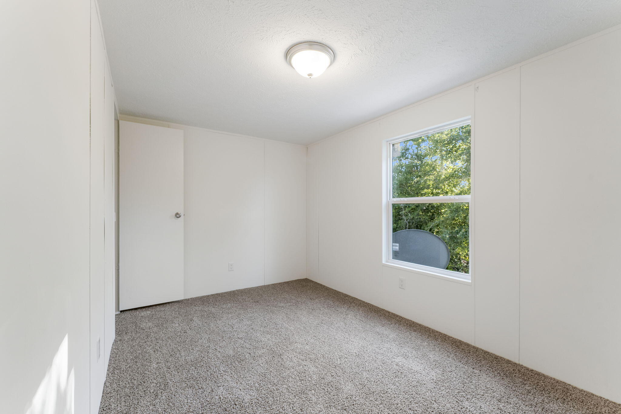 OAKWOOD HILLS - Residential