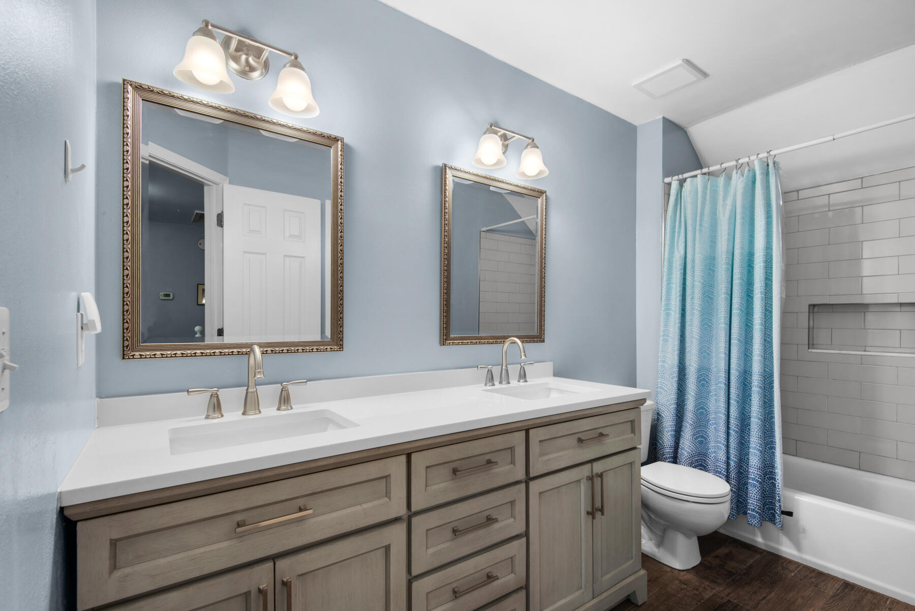 VILLAGE OF BOLTON AT BLUEWATER BAY - Residential