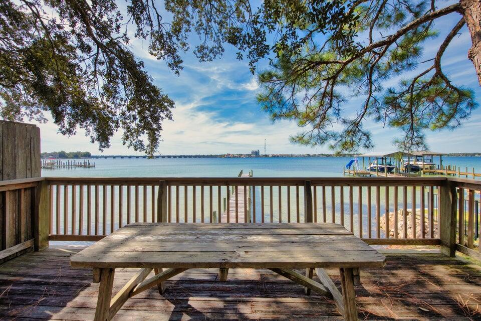 PALM SHORES - Residential