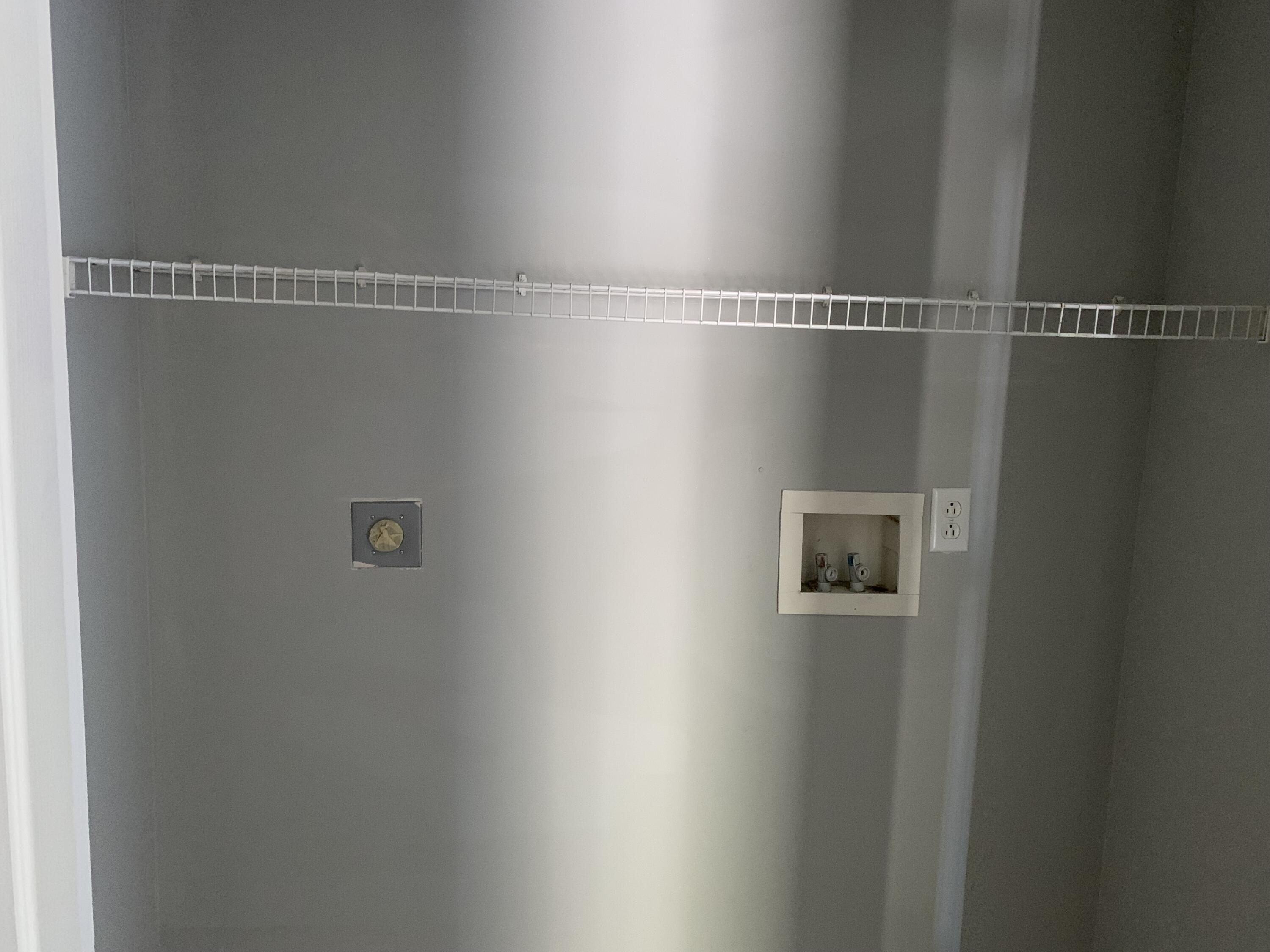 FREEPORT VILLAGE - Residential Lease