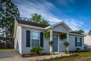 FREEPORT VILLAGE - Residential Lease