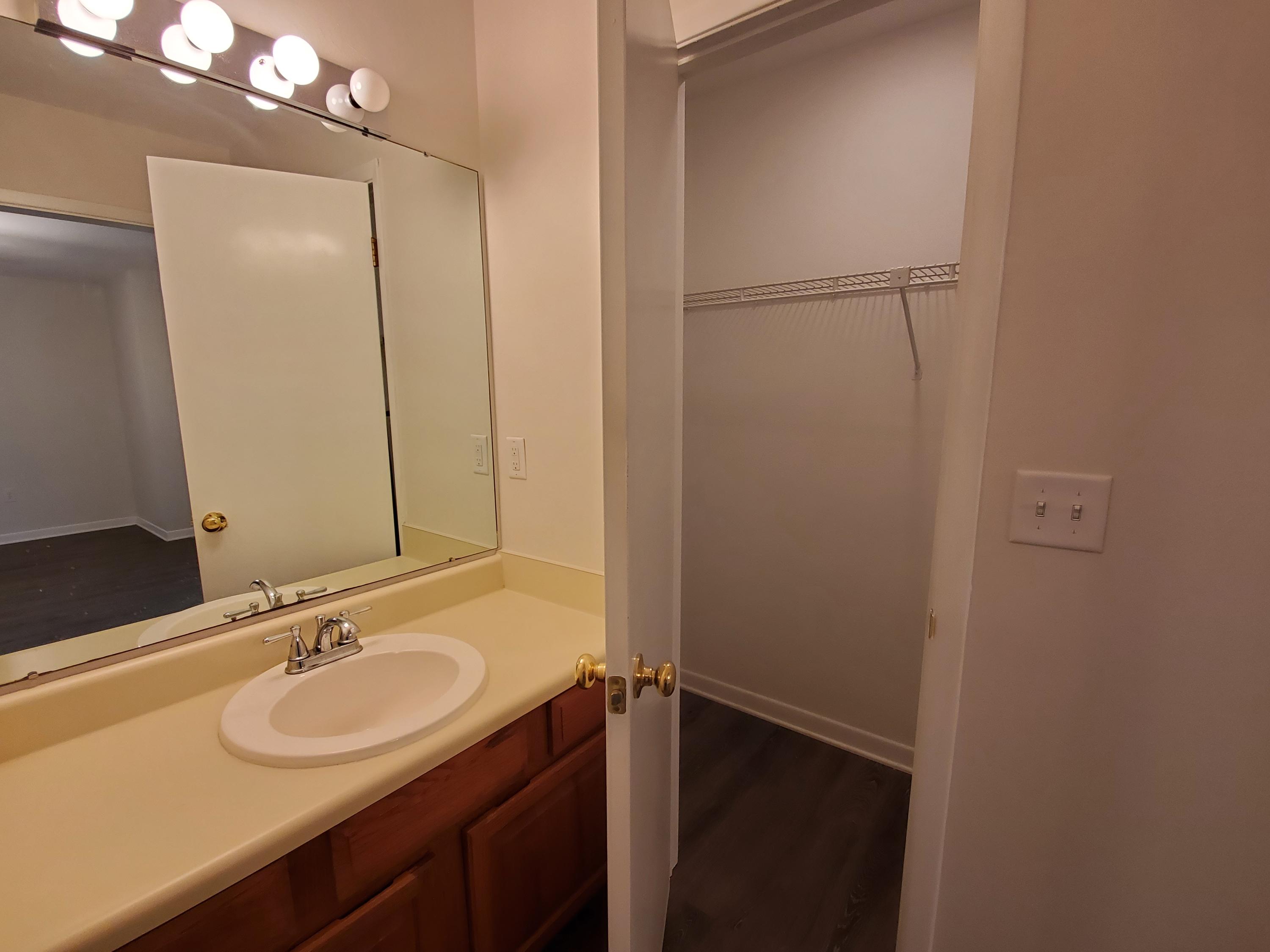 MARINA VIEW T/H AMEND - Residential