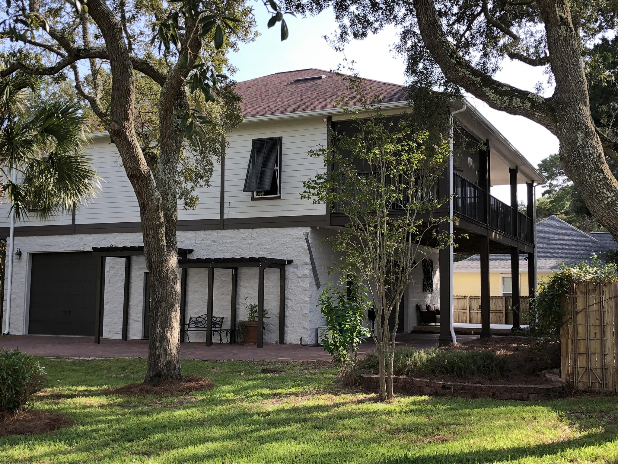 CALHOUN S/D TO DESTIN - Residential