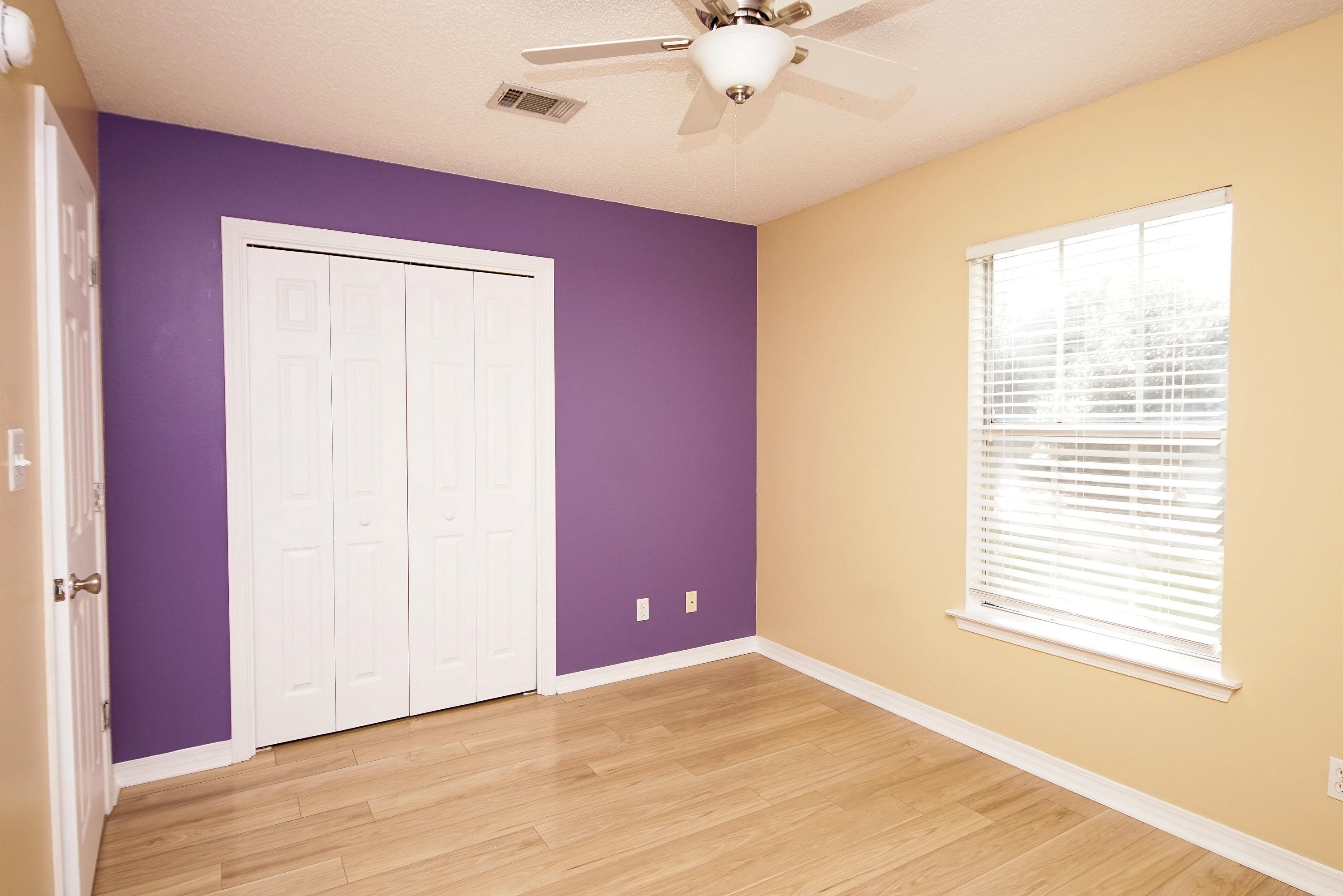 ROSS CROSSING - Residential