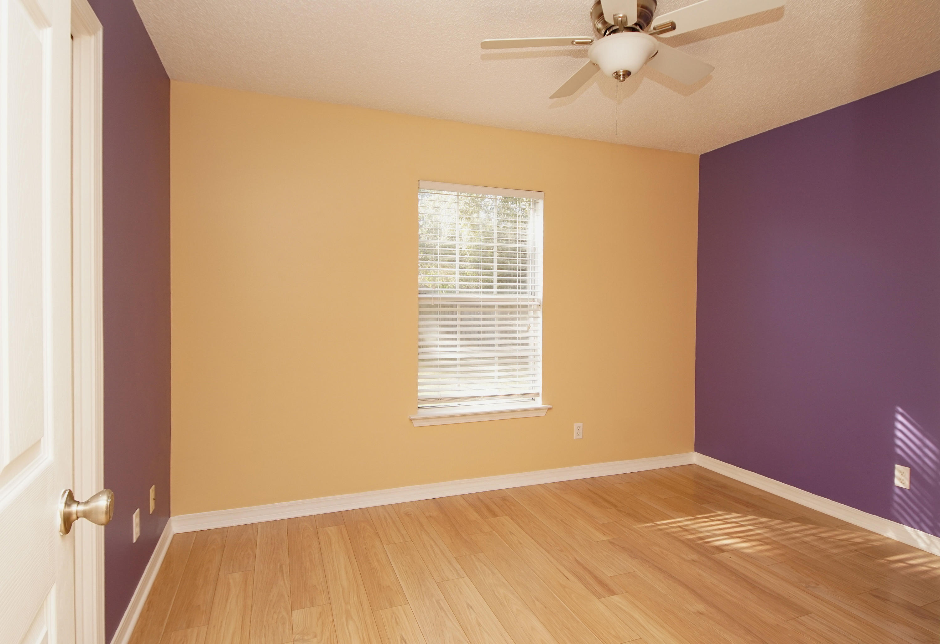 ROSS CROSSING - Residential