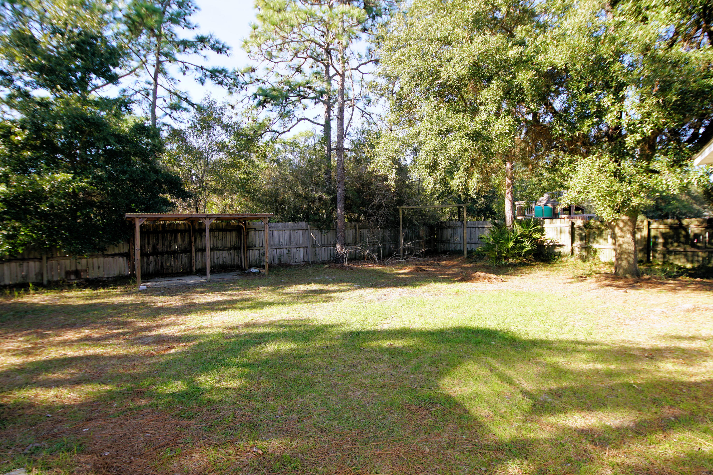 ROSS CROSSING - Residential