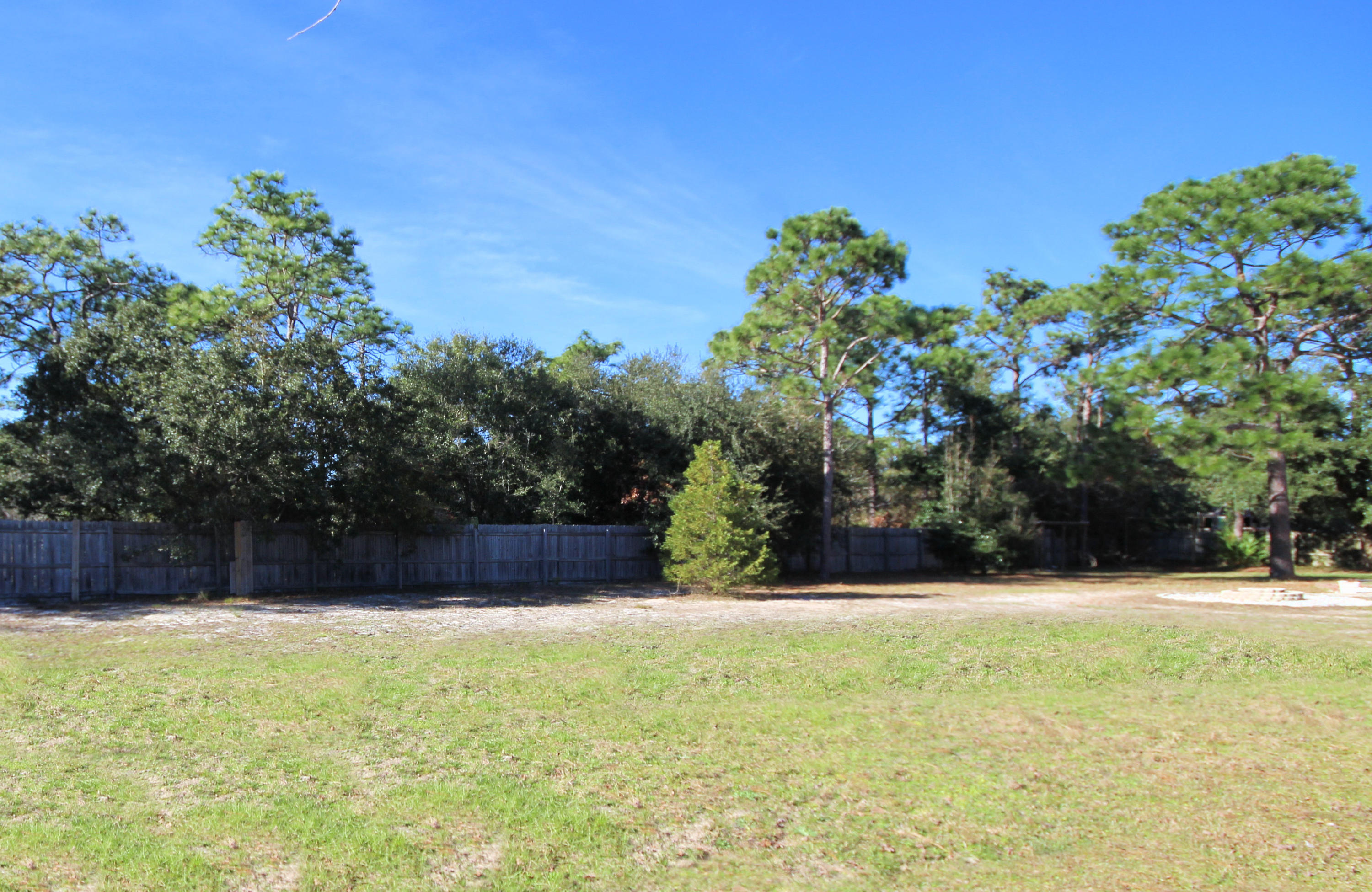 ROSS CROSSING - Residential