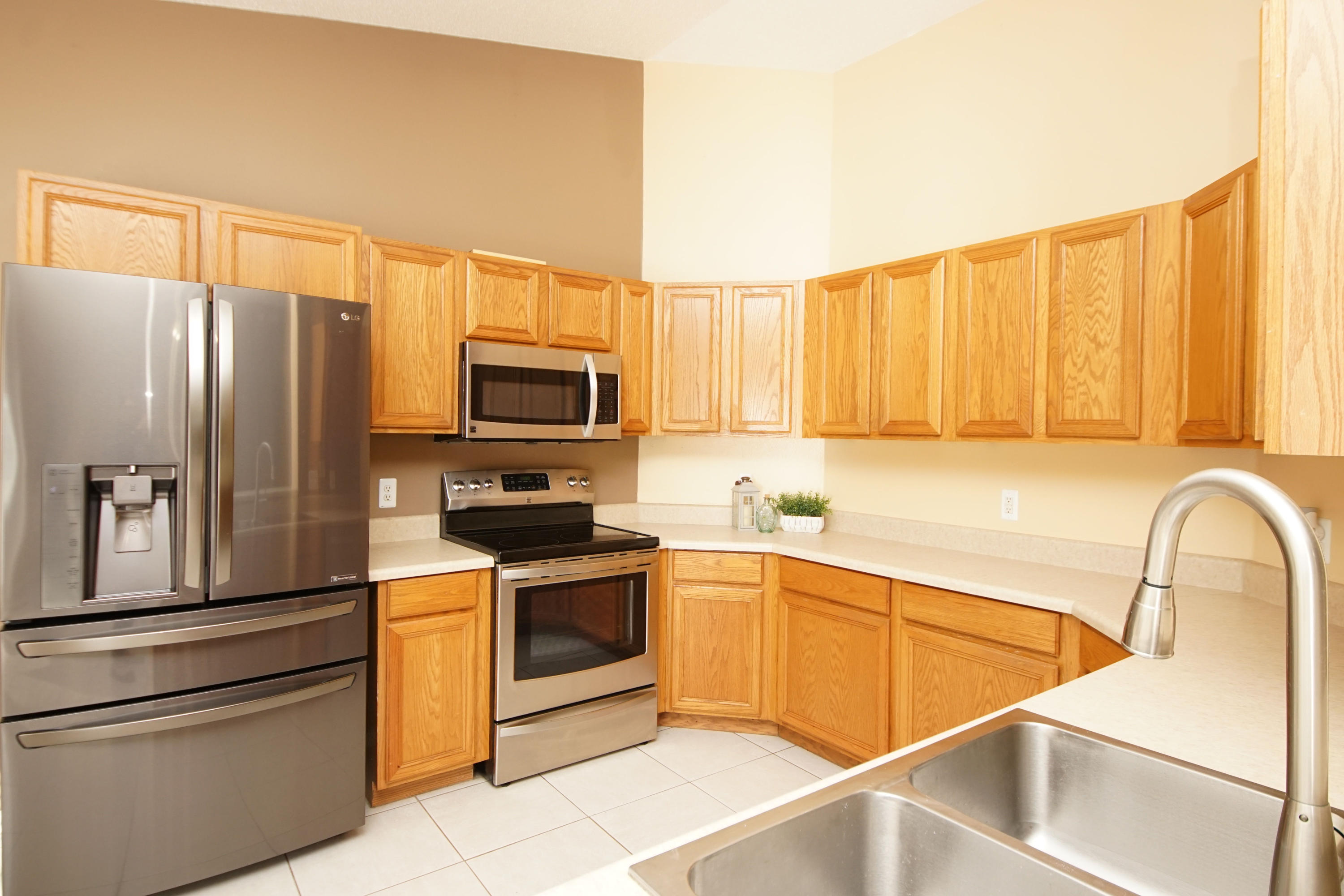 ROSS CROSSING - Residential