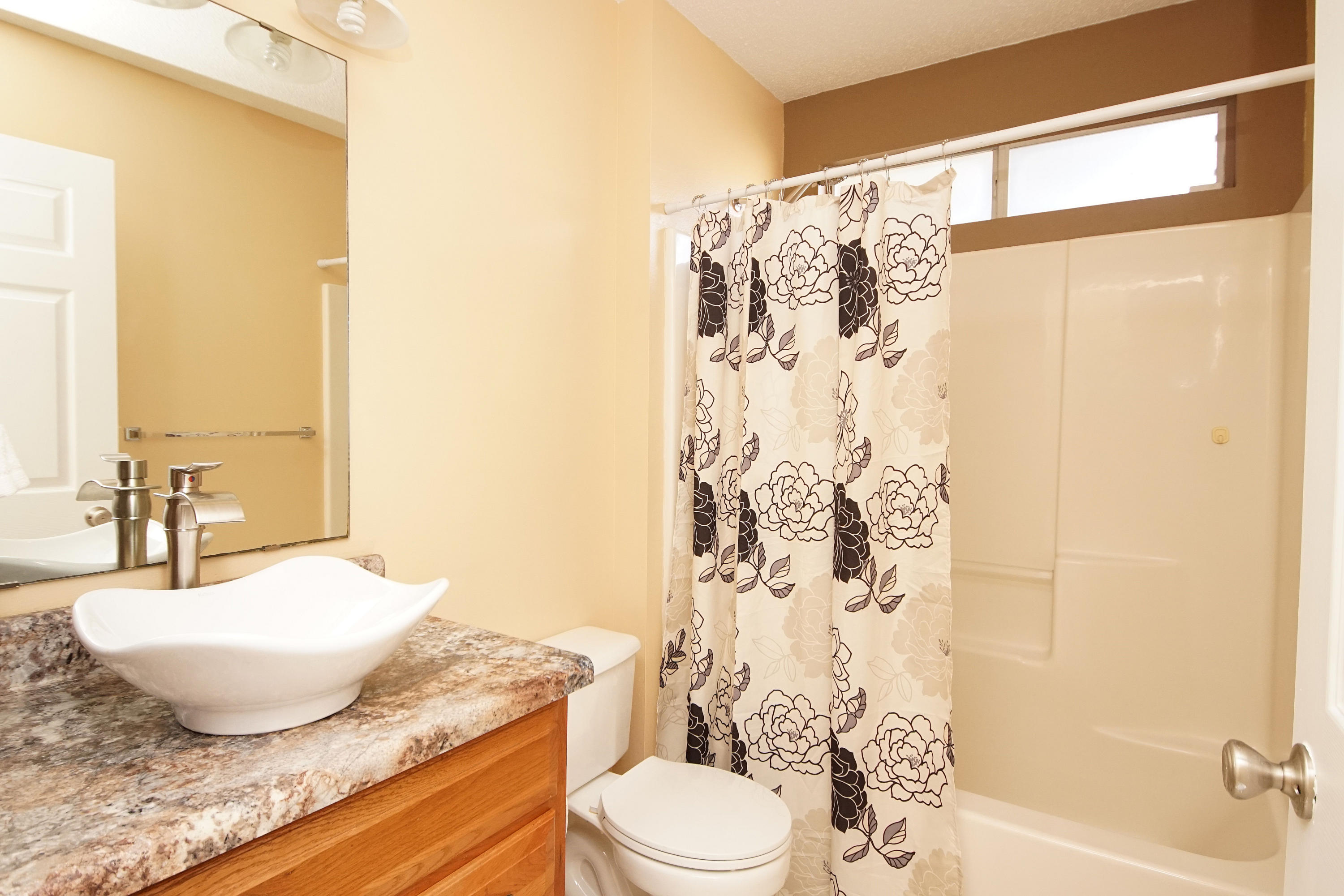 ROSS CROSSING - Residential