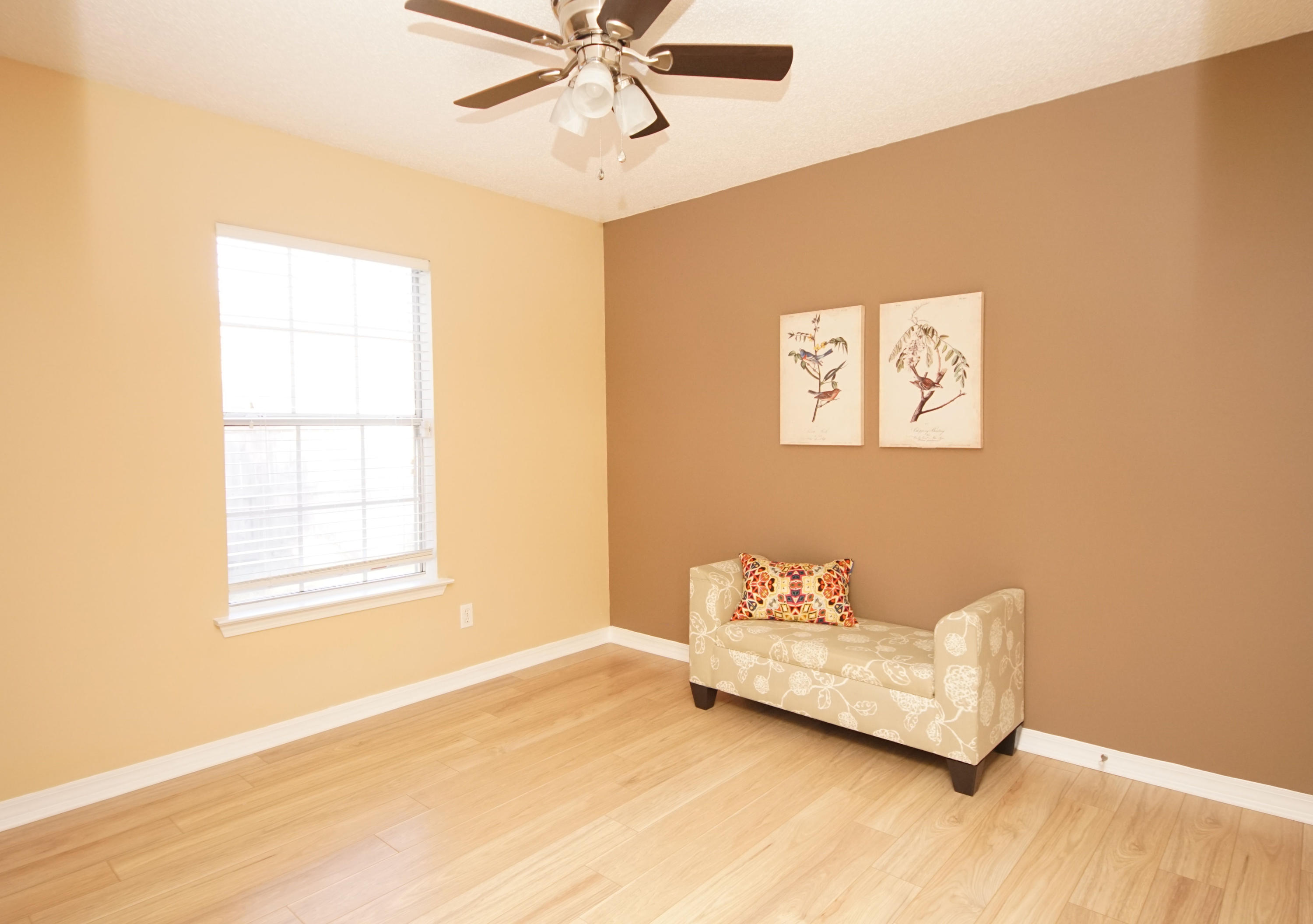 ROSS CROSSING - Residential