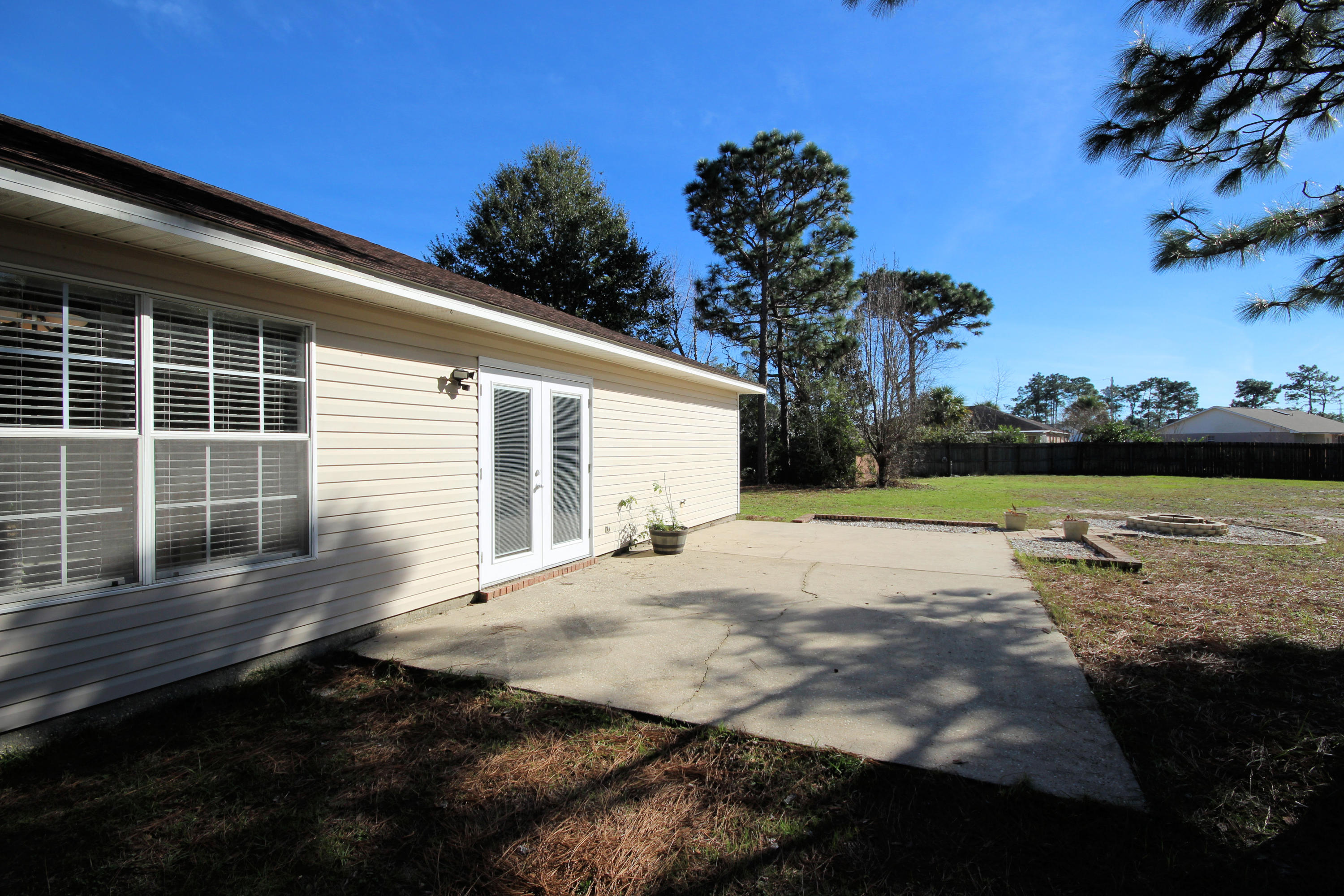 ROSS CROSSING - Residential