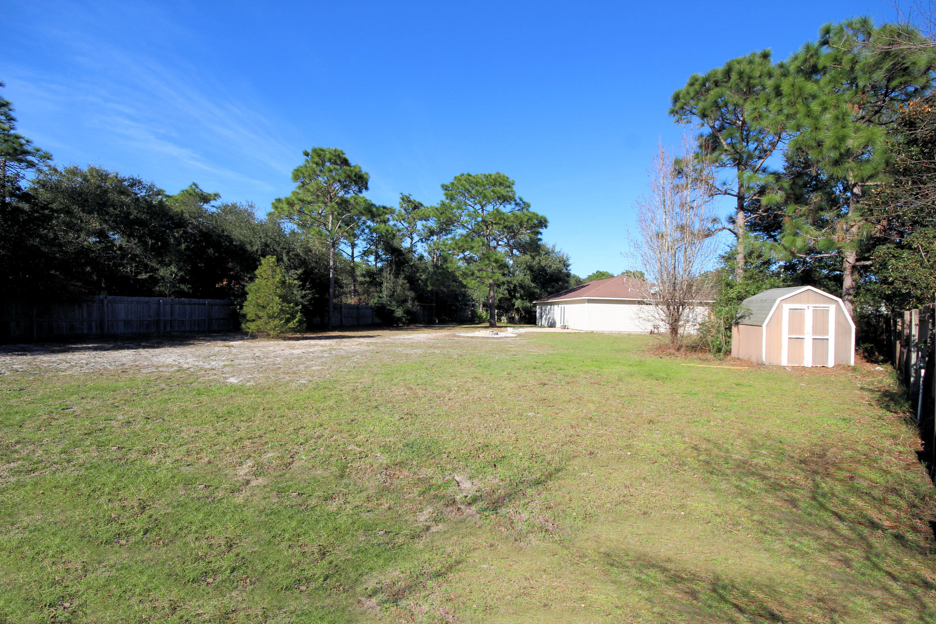 ROSS CROSSING - Residential