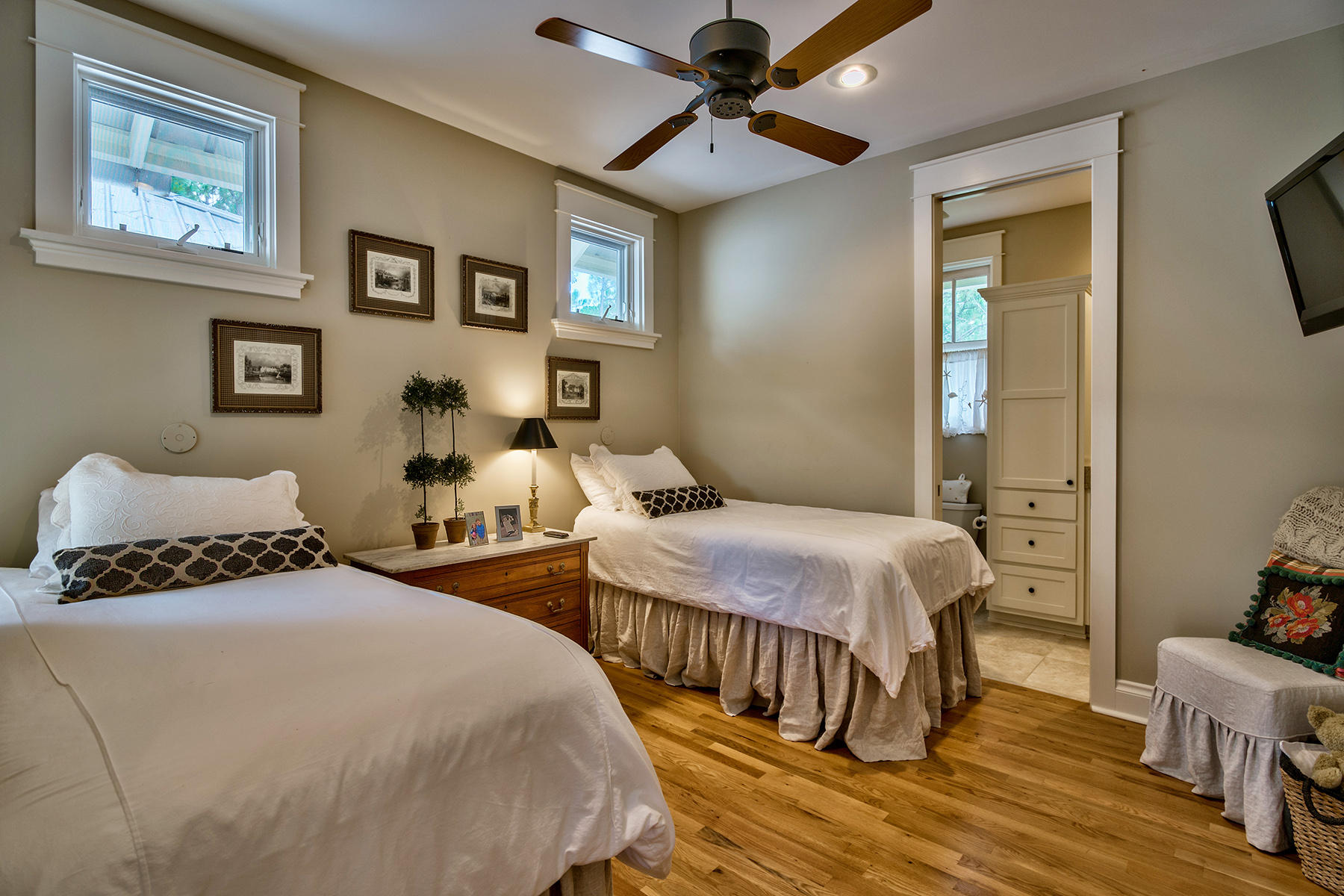 GROVE BY THE SEA - Residential