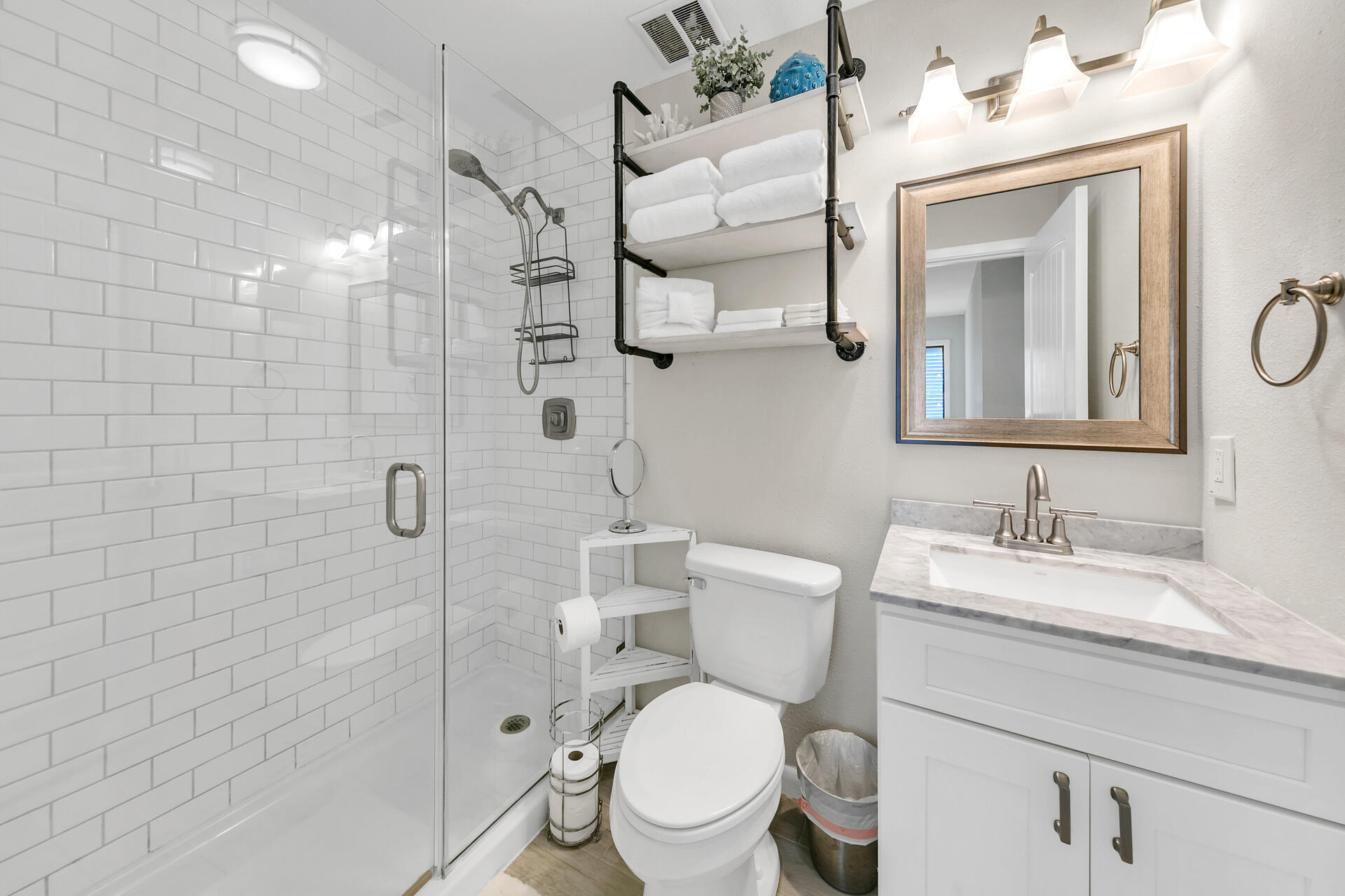 BAYOU VILLAGE CONDO PH 1 - Residential