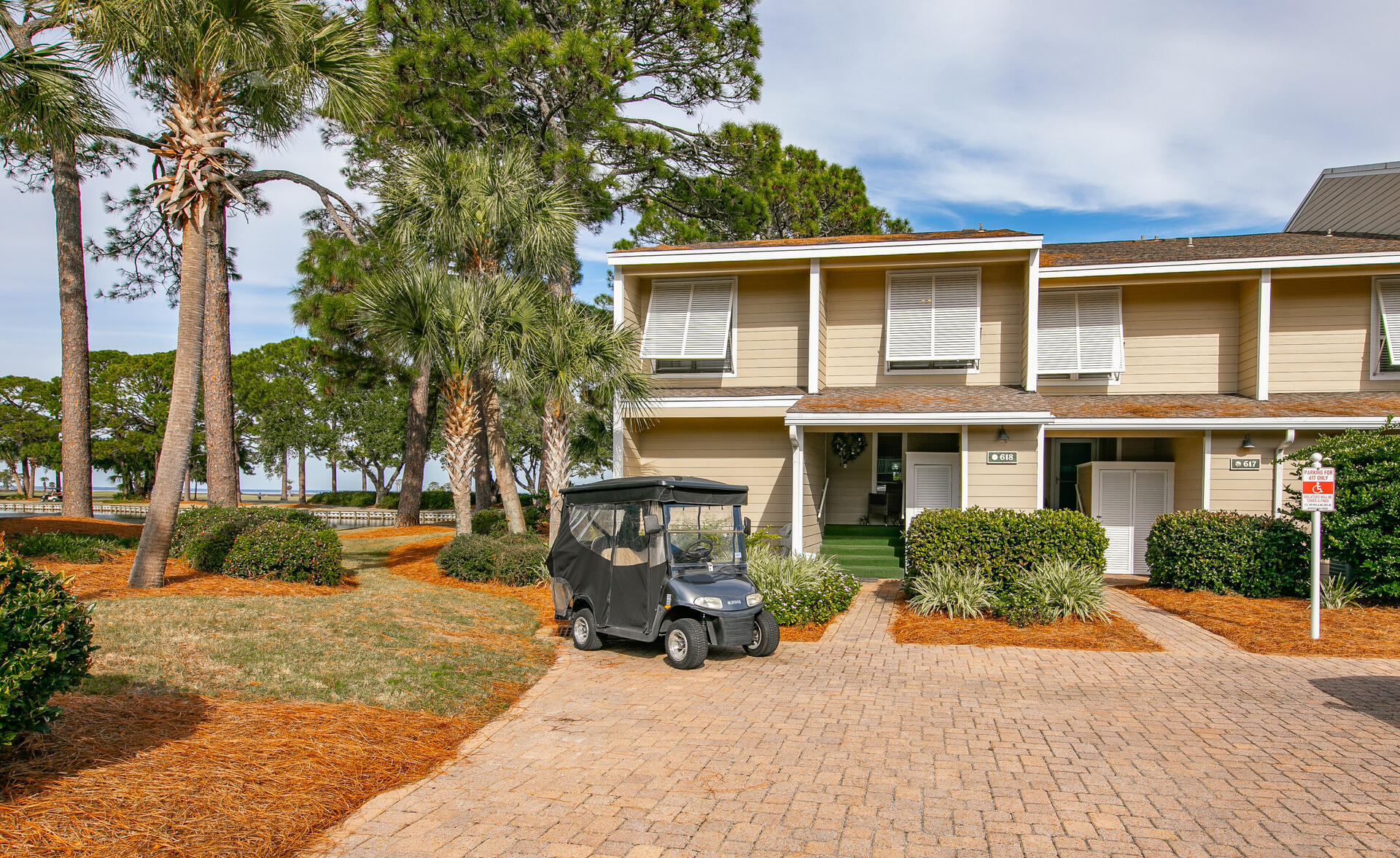 BAYOU VILLAGE CONDO PH 1 - Residential