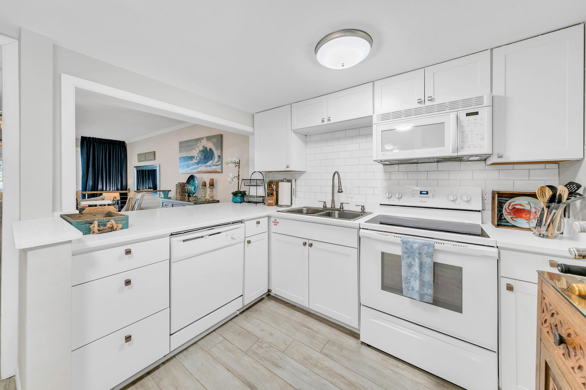 BAYOU VILLAGE CONDO PH 1 - Residential