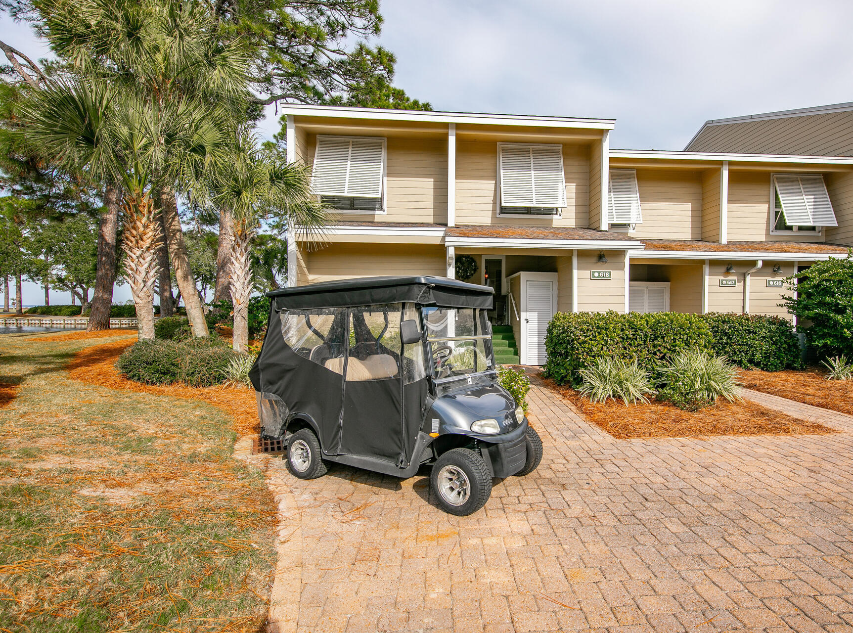 BAYOU VILLAGE CONDO PH 1 - Residential