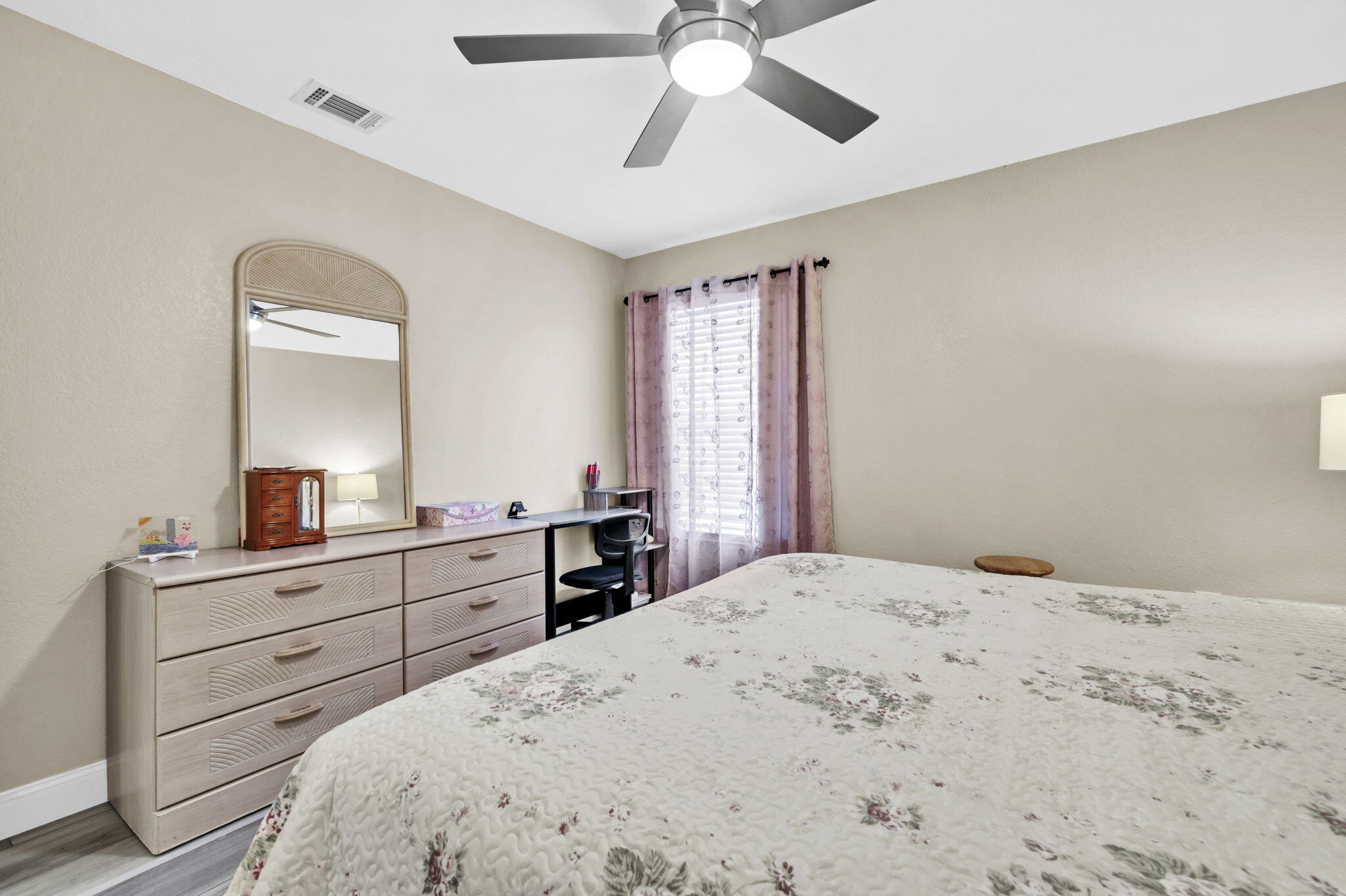 QUAIL RUN TOWNHOMES - Residential