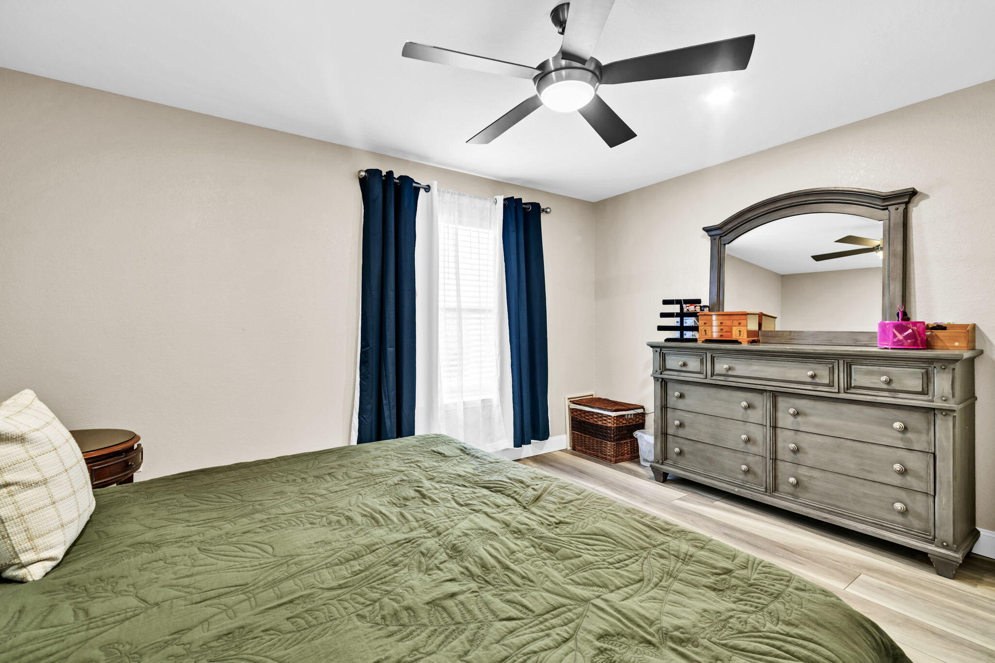 QUAIL RUN TOWNHOMES - Residential