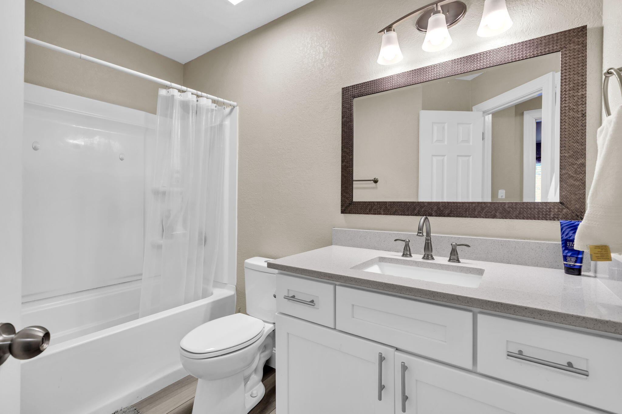 QUAIL RUN TOWNHOMES - Residential