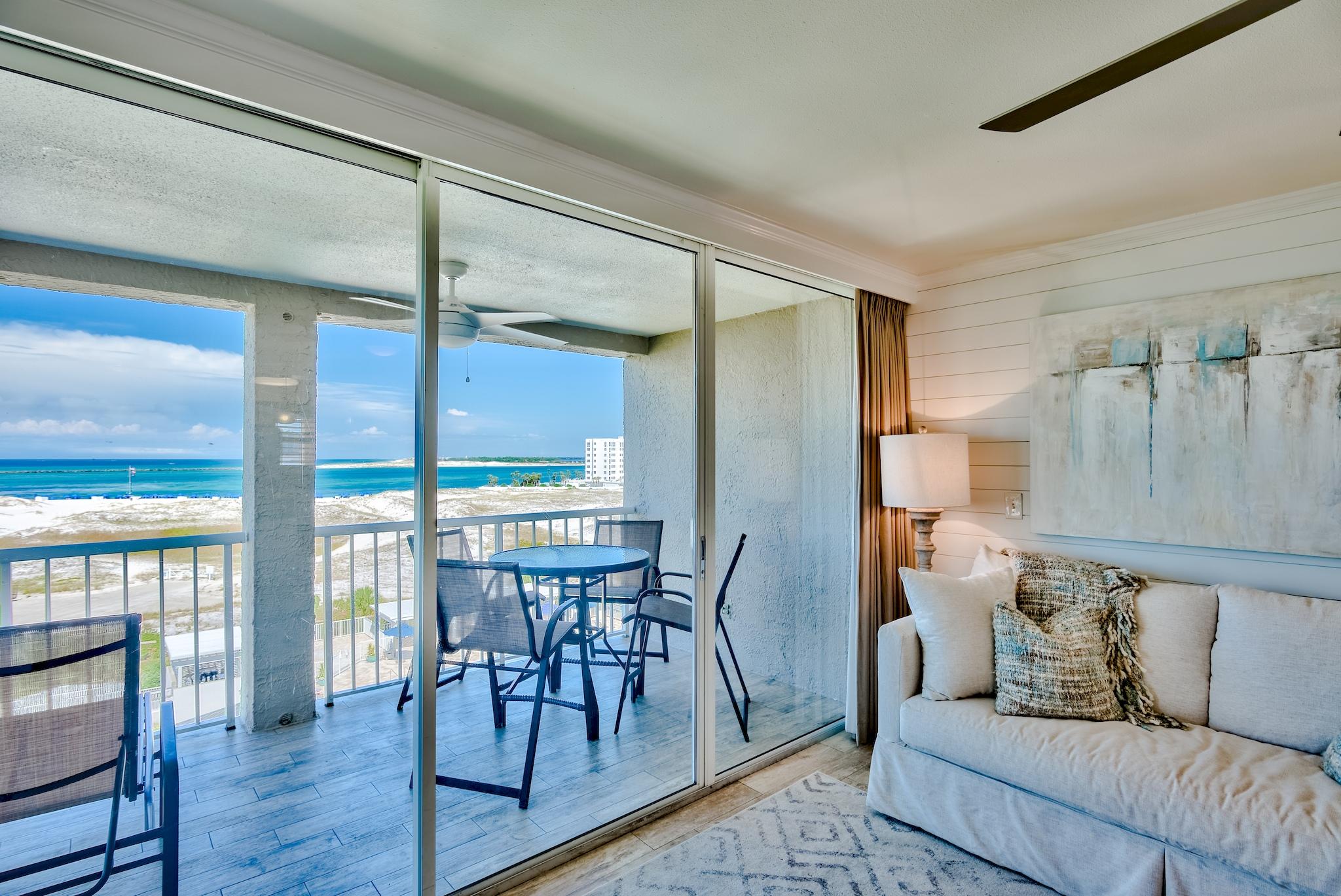 MAGNOLIA HOUSE - Residential