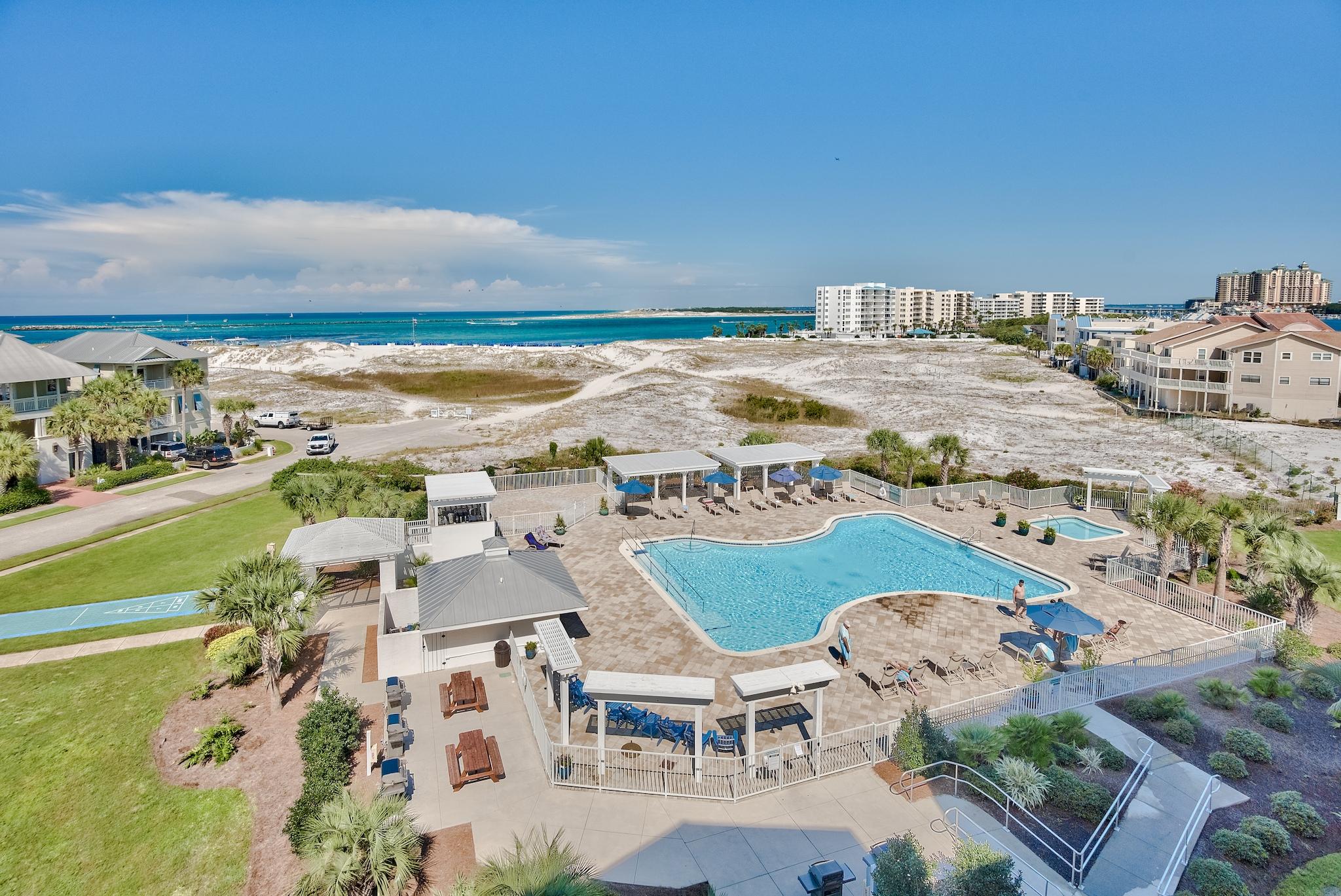 MAGNOLIA HOUSE - Residential