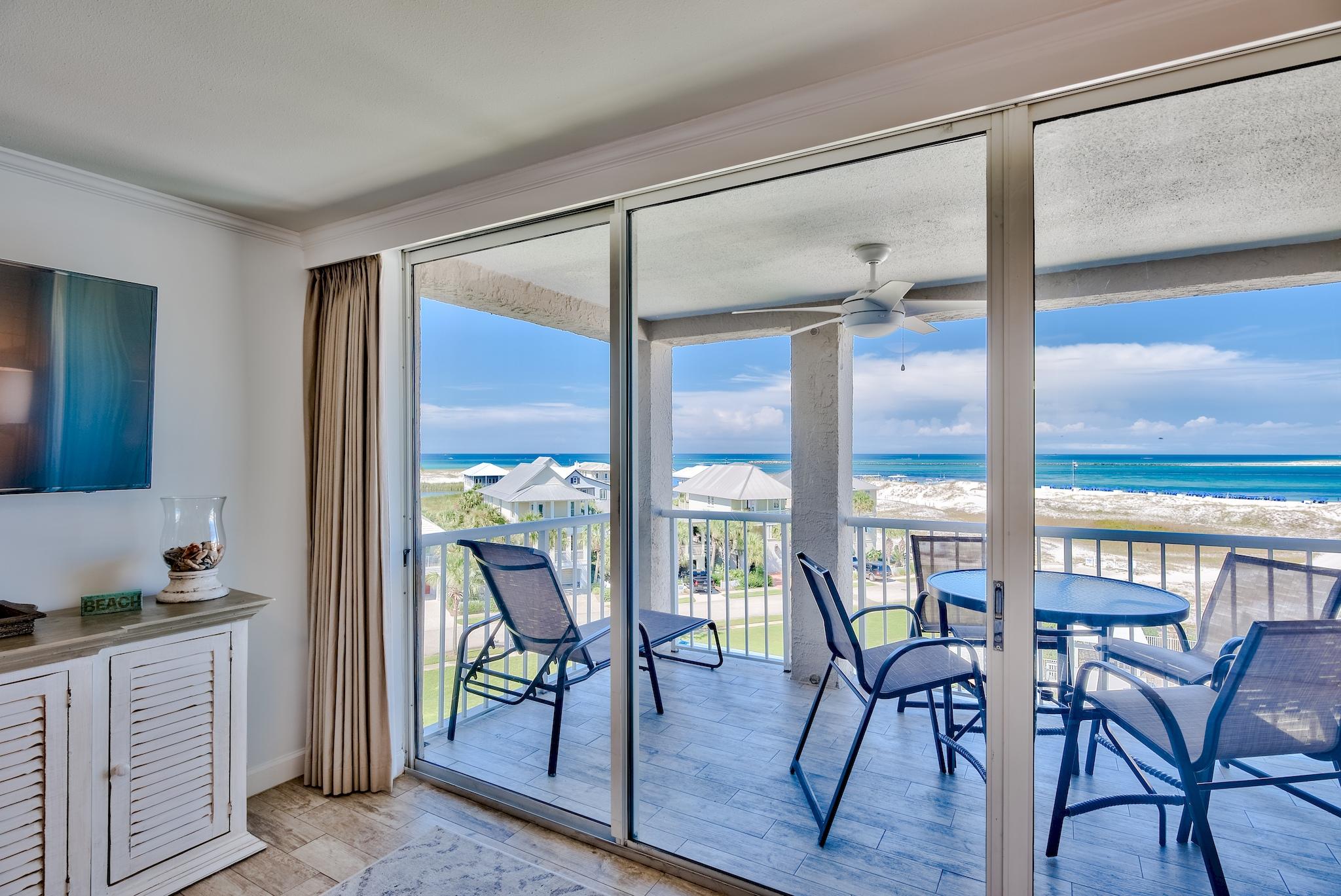 MAGNOLIA HOUSE - Residential