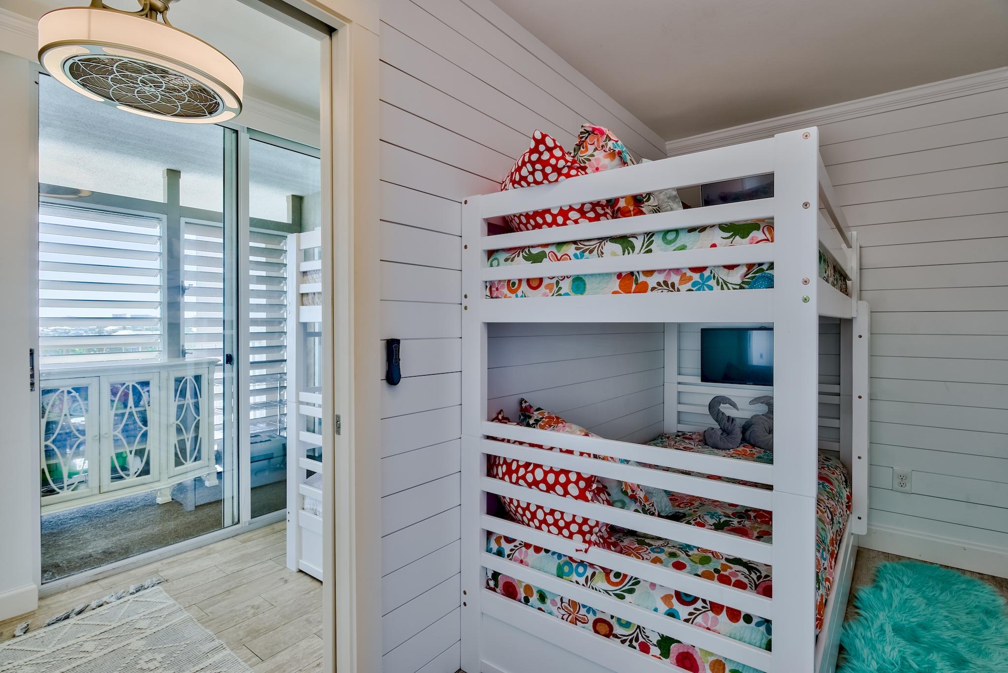 MAGNOLIA HOUSE - Residential