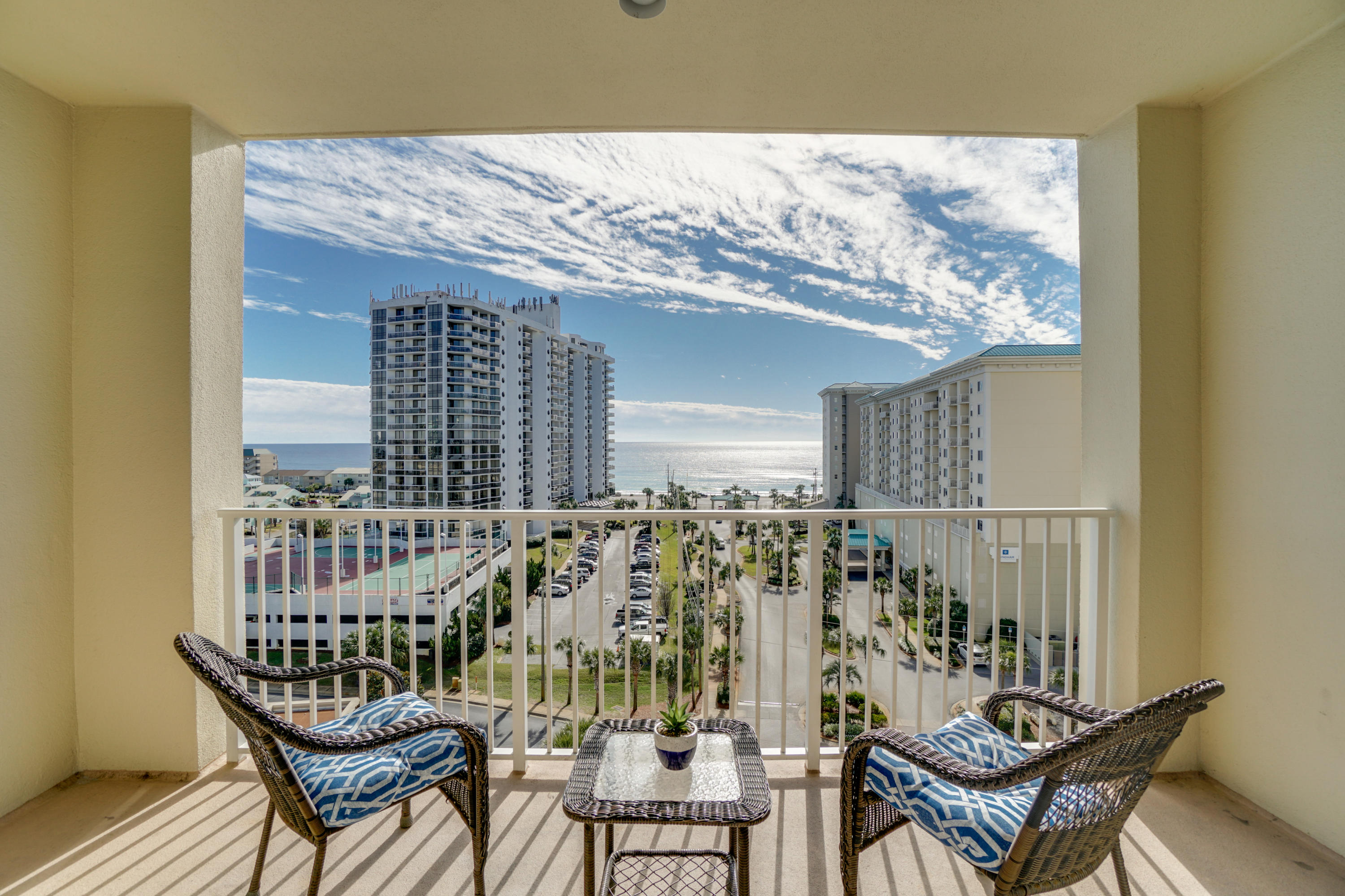 ARIEL DUNES I - Residential