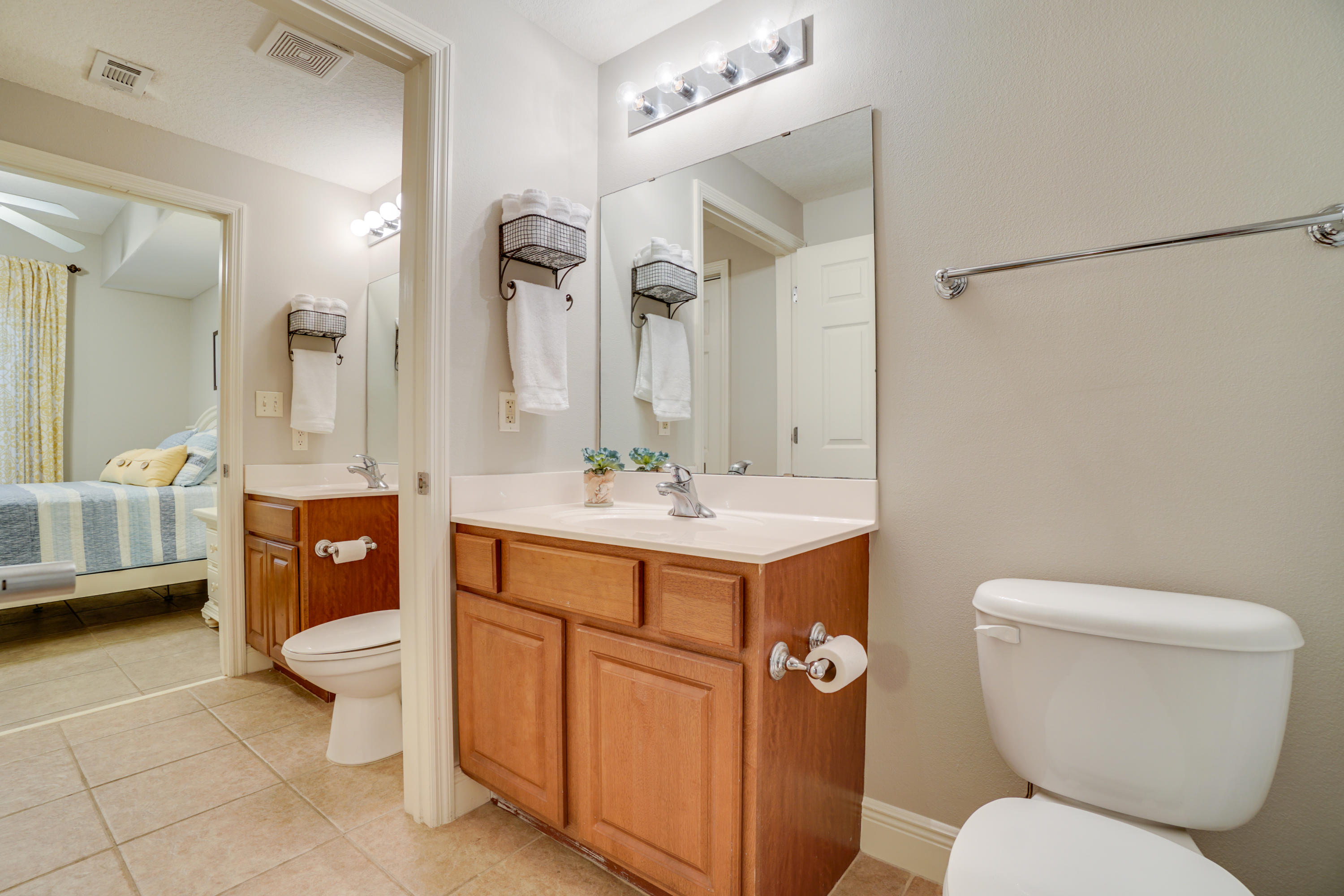 ARIEL DUNES I - Residential