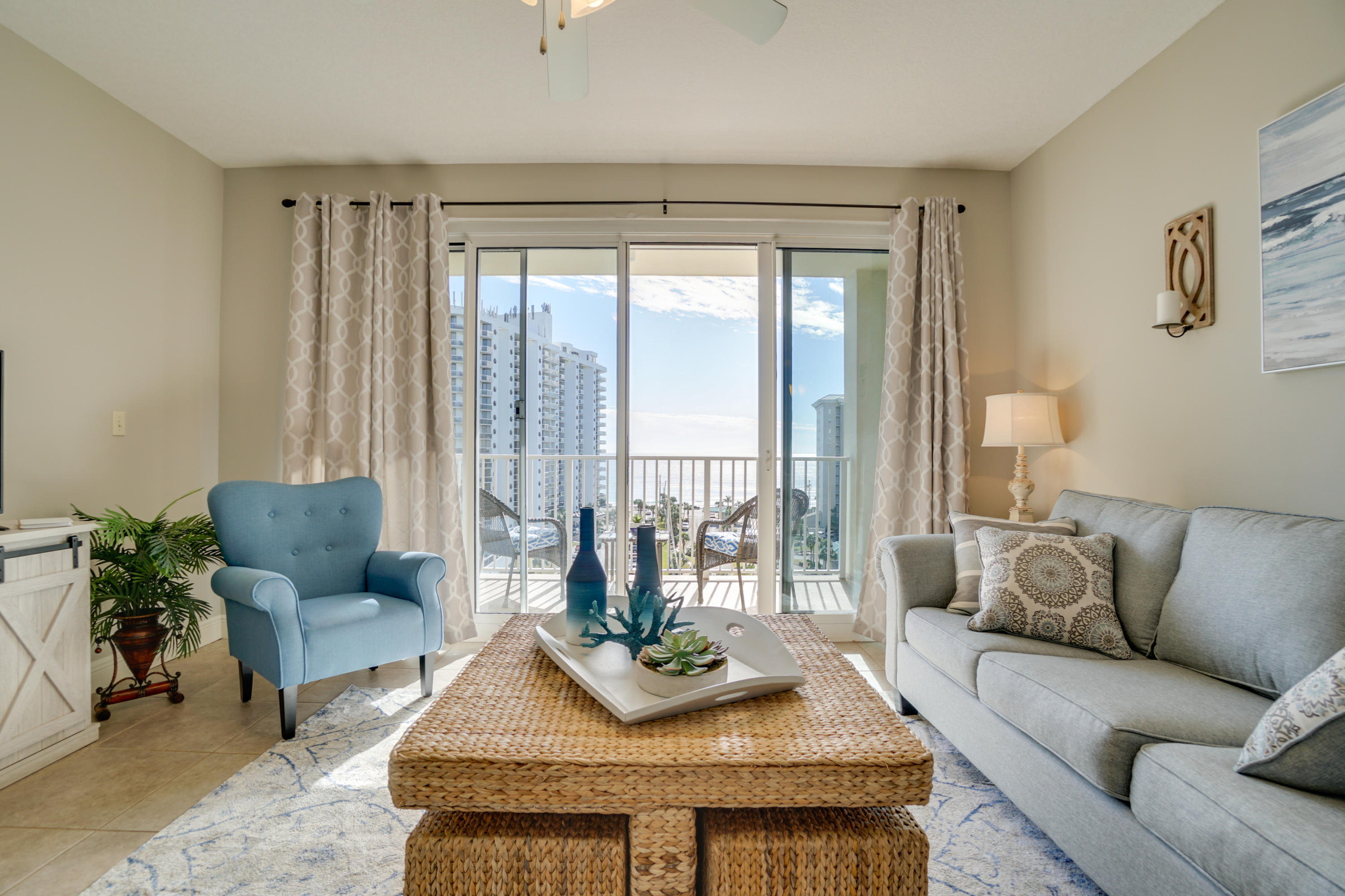 ARIEL DUNES I - Residential