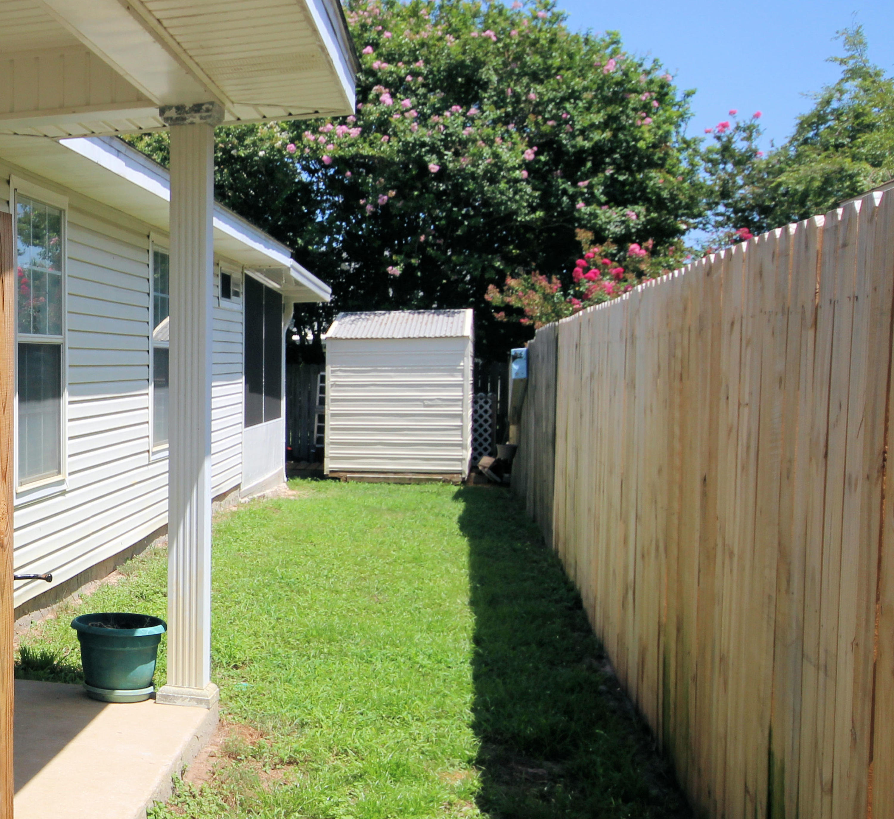 LIGHTHOUSE POINTE UNIT 3 - Residential