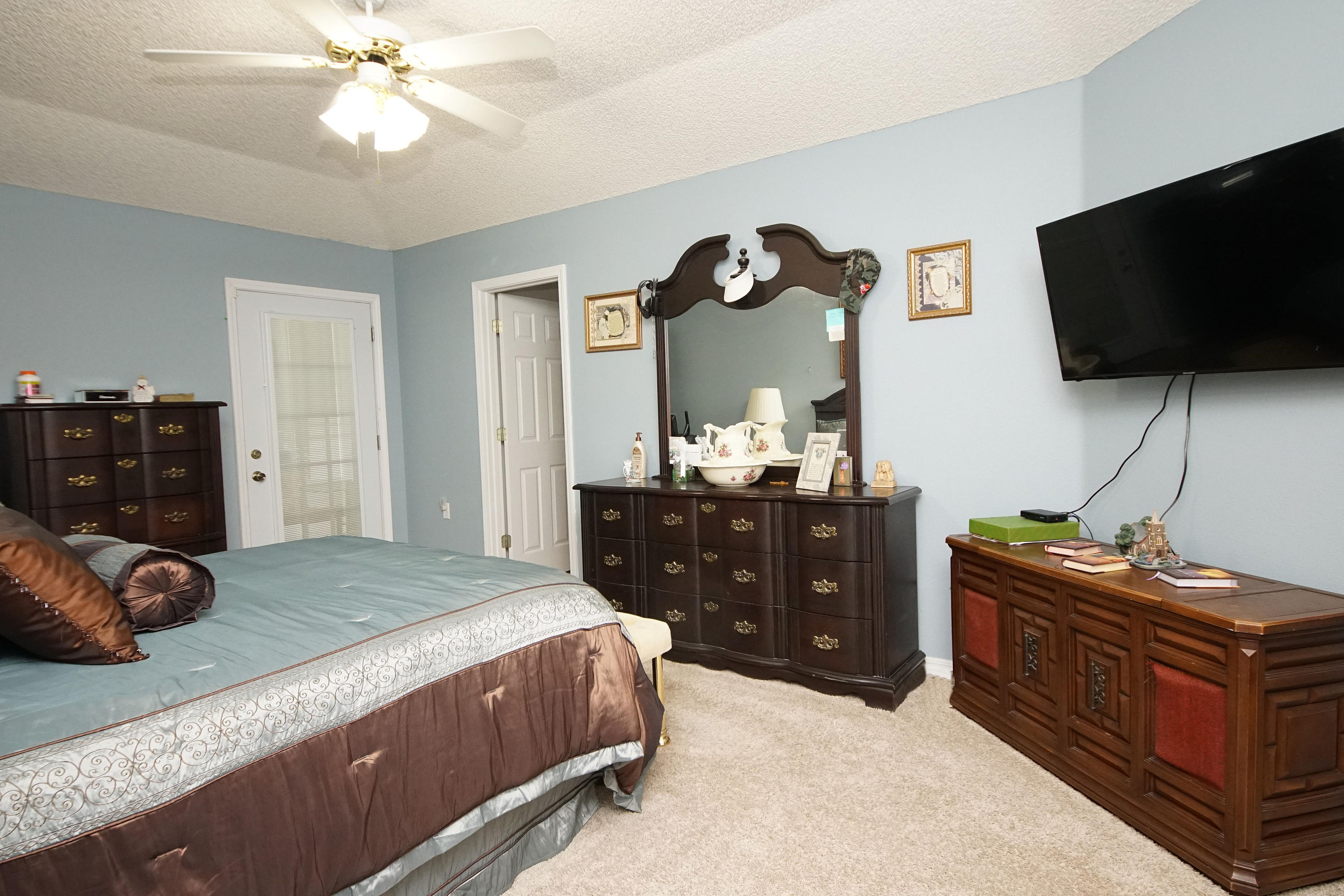 LIGHTHOUSE POINTE UNIT 3 - Residential