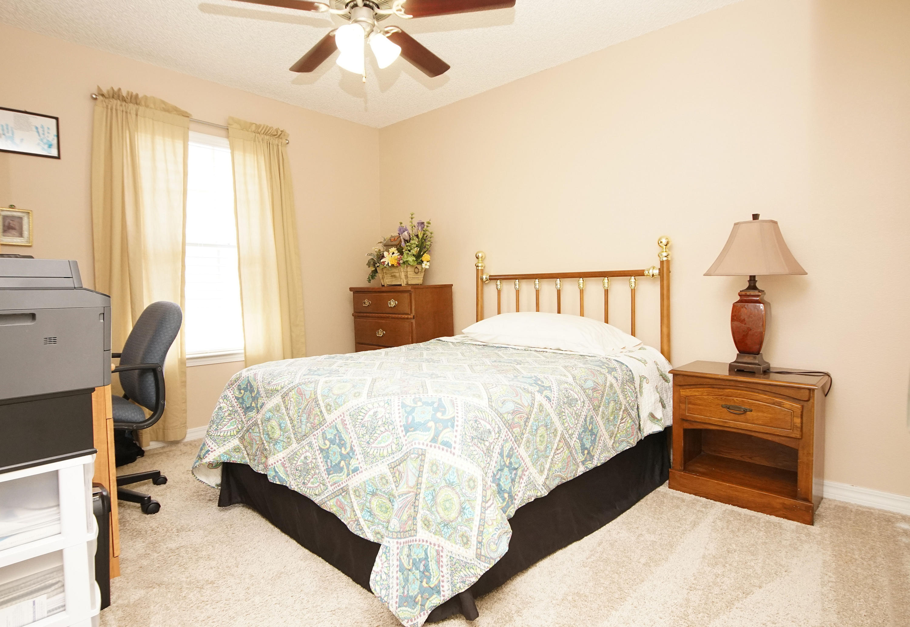 LIGHTHOUSE POINTE UNIT 3 - Residential