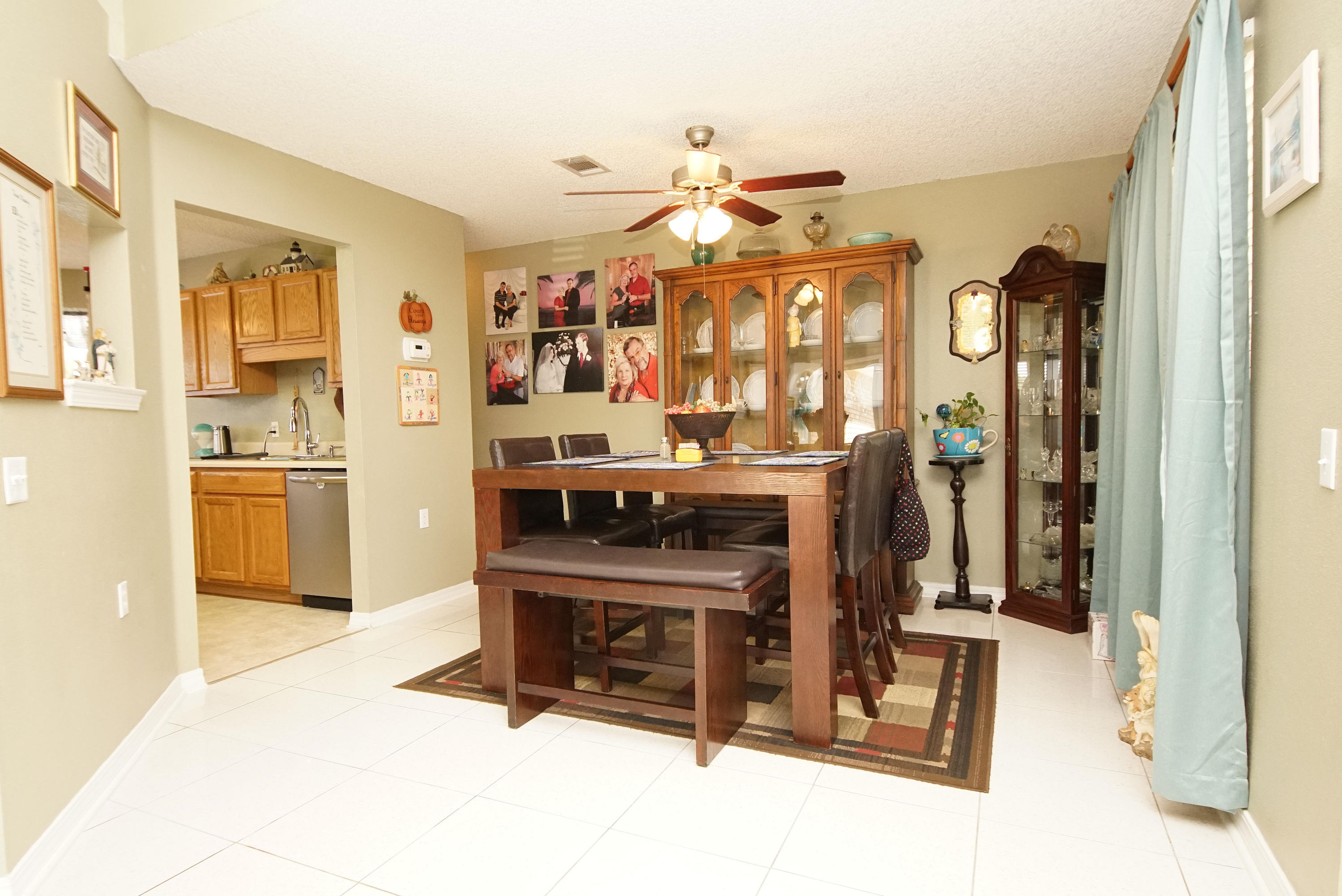 LIGHTHOUSE POINTE UNIT 3 - Residential