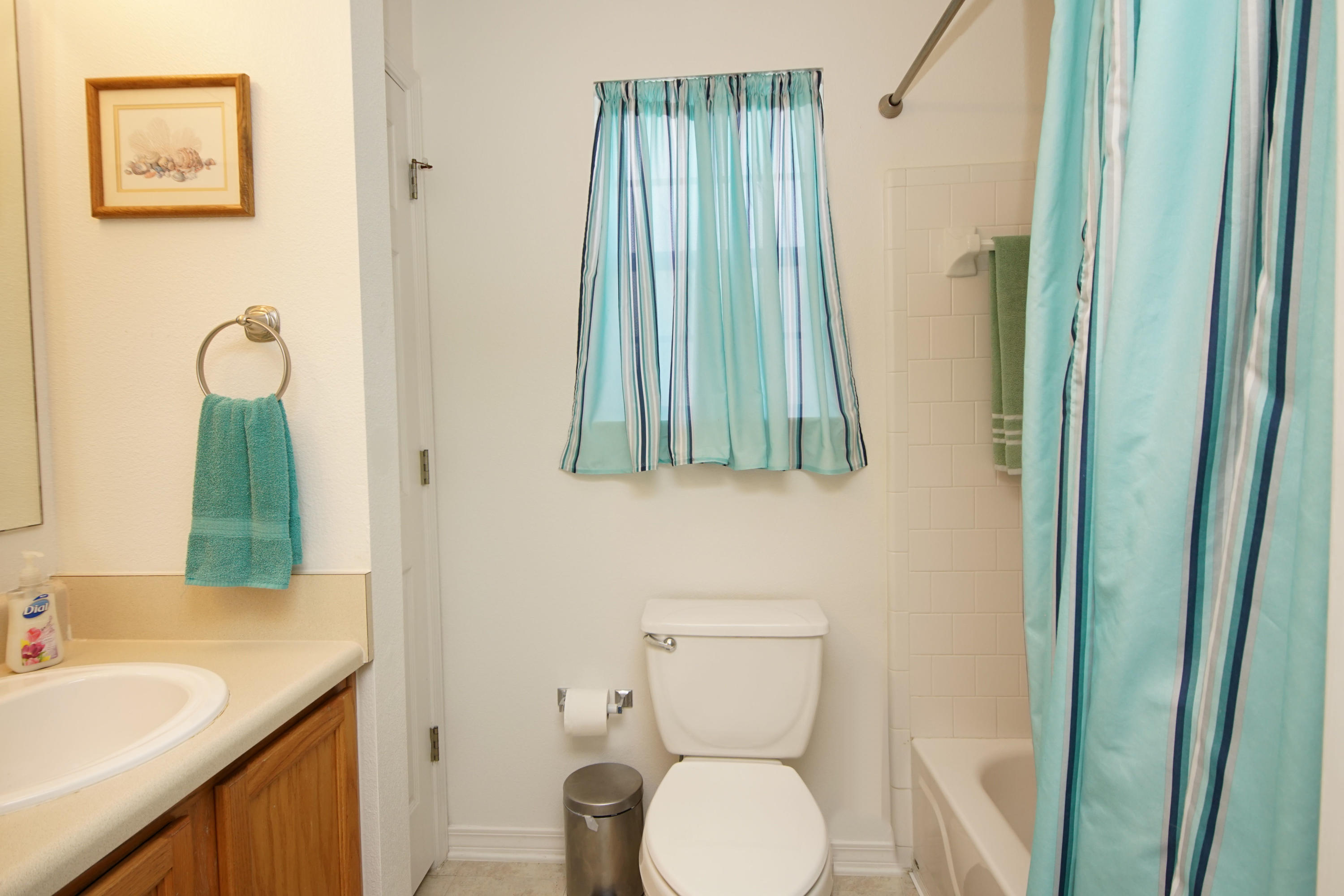 LIGHTHOUSE POINTE UNIT 3 - Residential