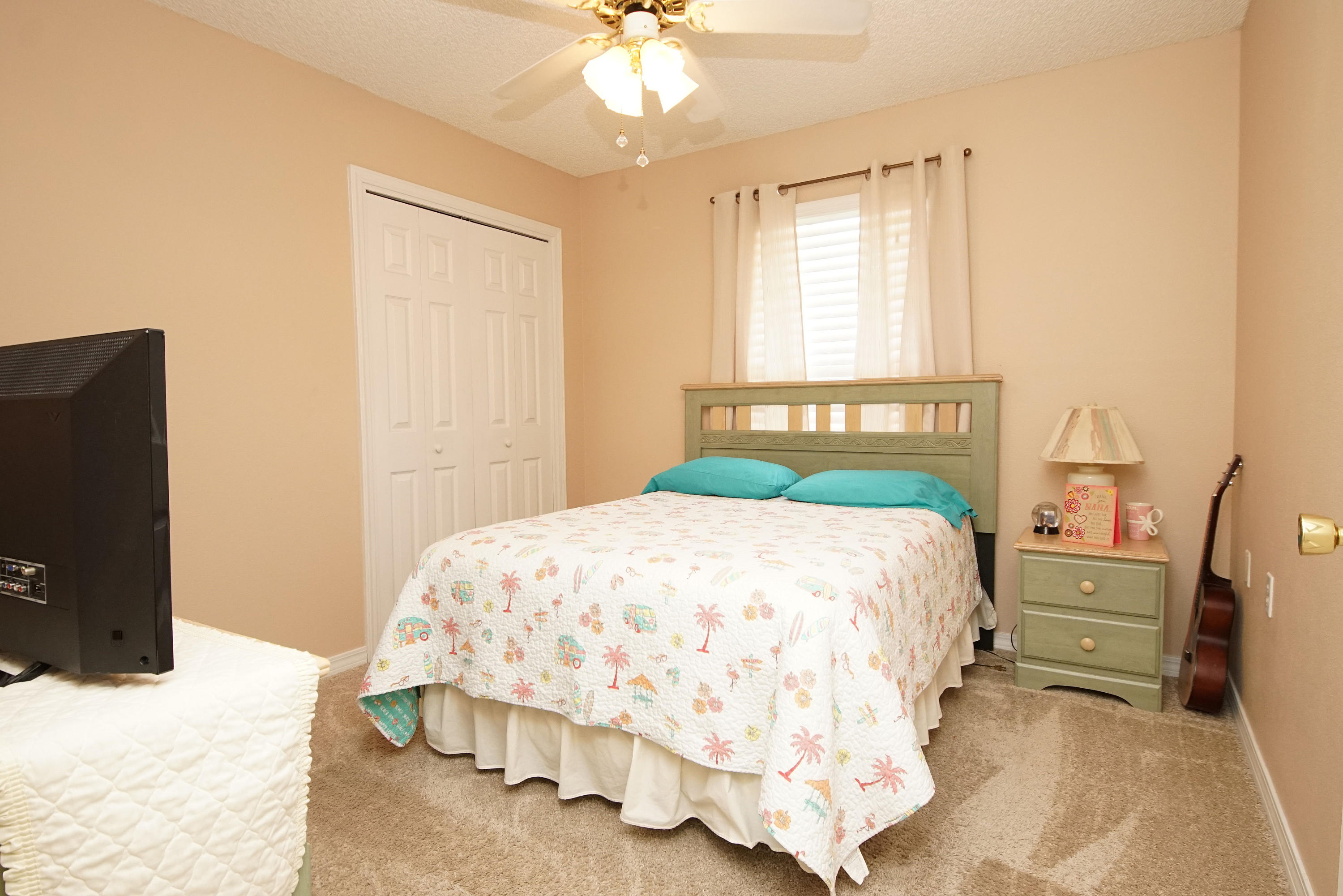 LIGHTHOUSE POINTE UNIT 3 - Residential