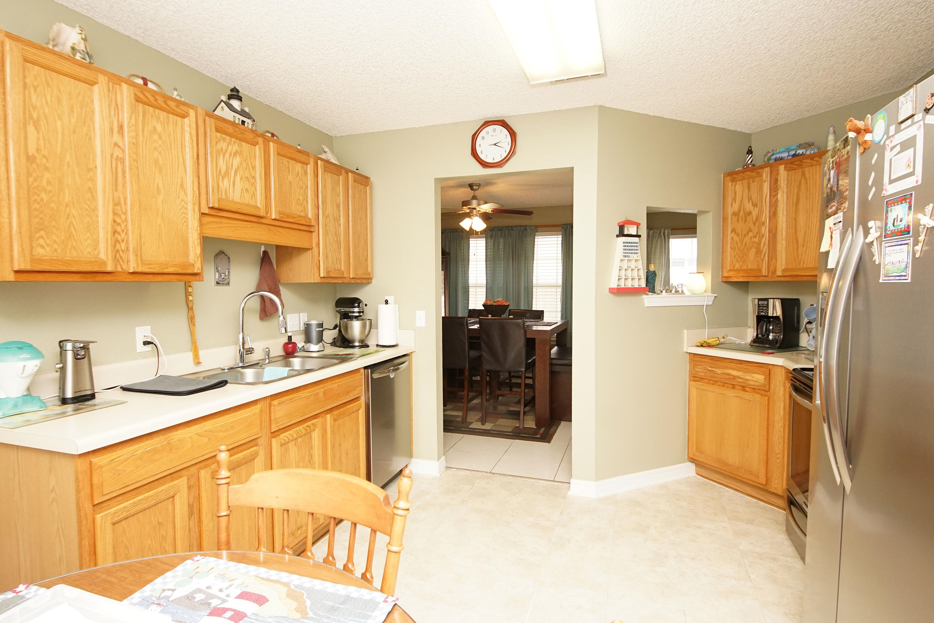 LIGHTHOUSE POINTE UNIT 3 - Residential