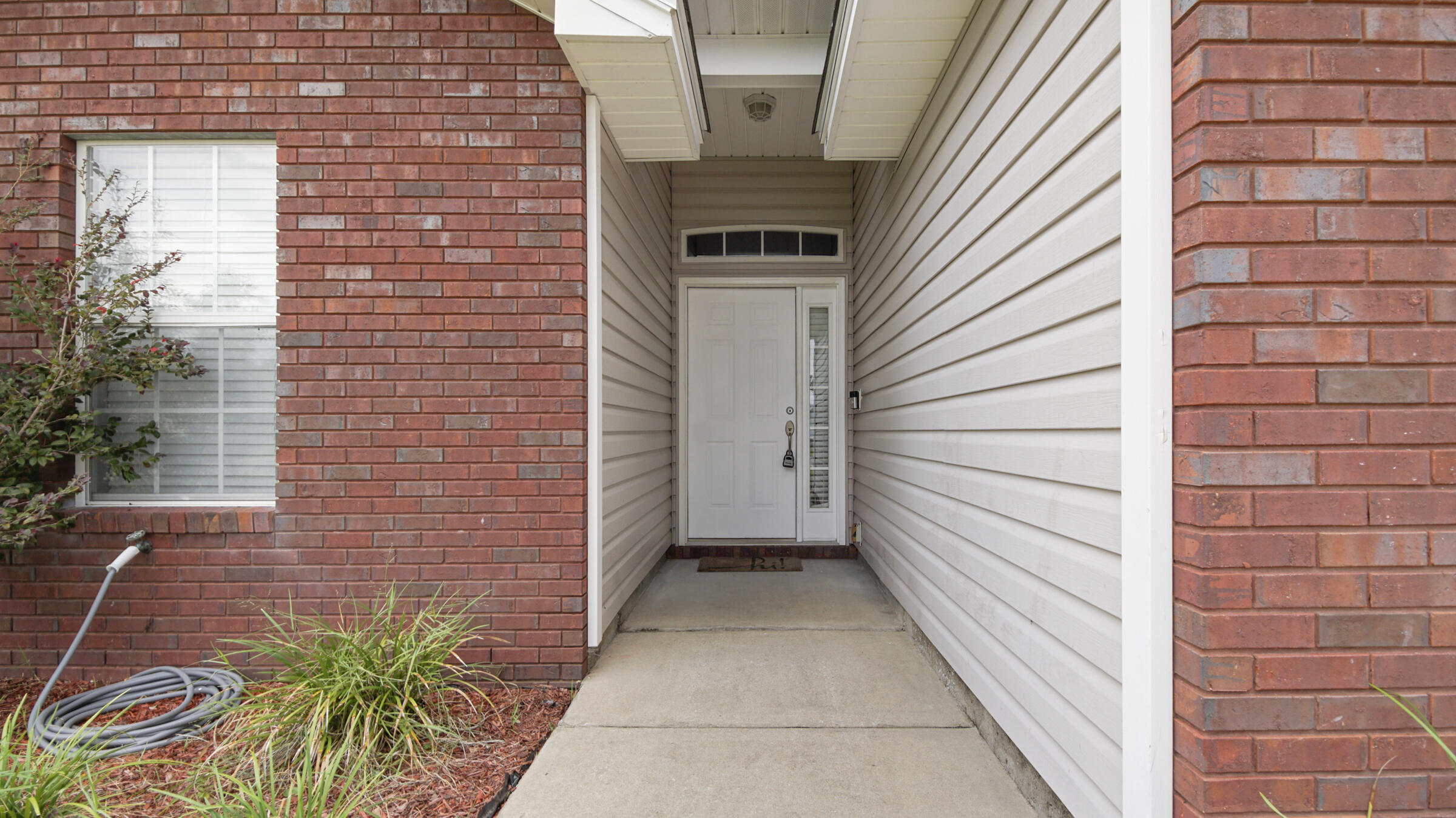 NO RECORDED SUBDIVISION - Residential