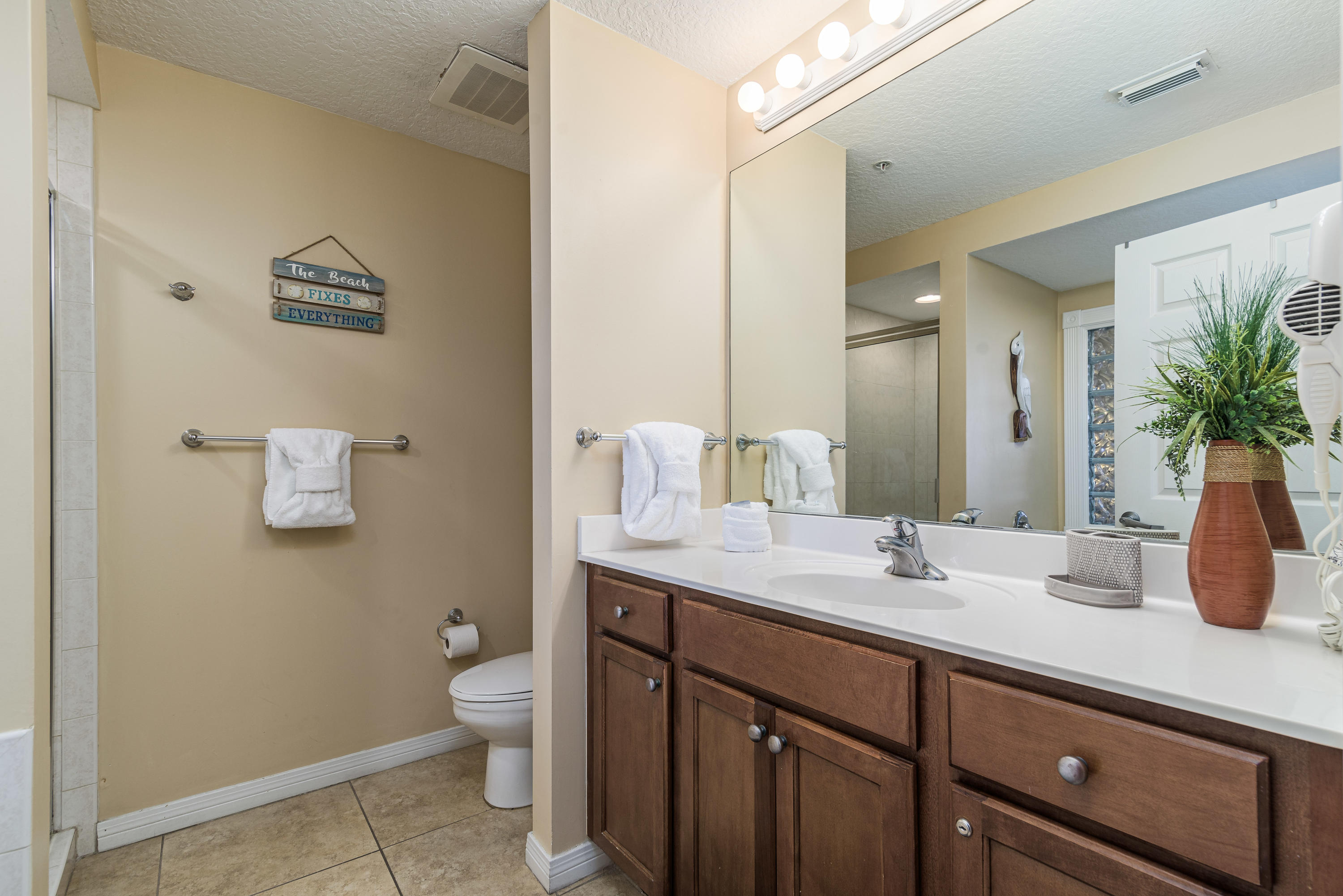 DESTIN WEST GULFSIDE VILLAS - Residential
