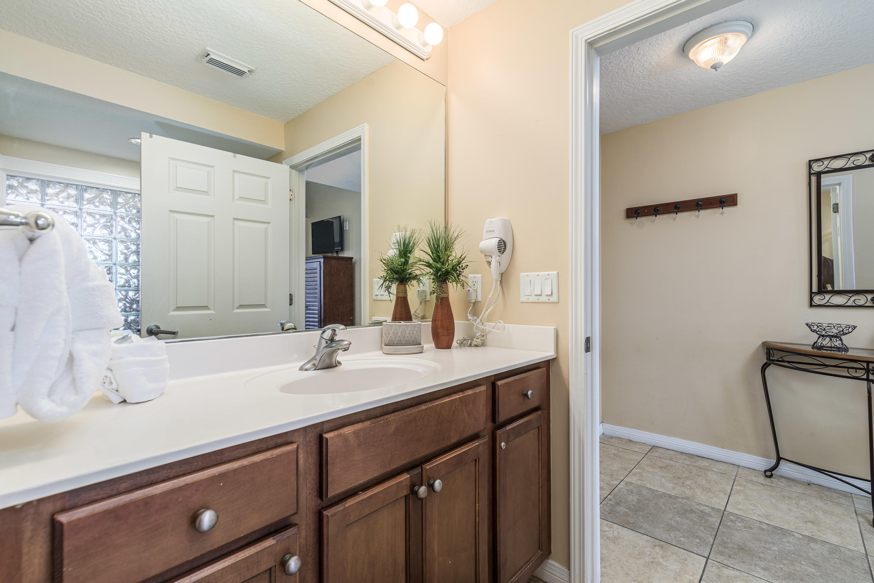 DESTIN WEST GULFSIDE VILLAS - Residential