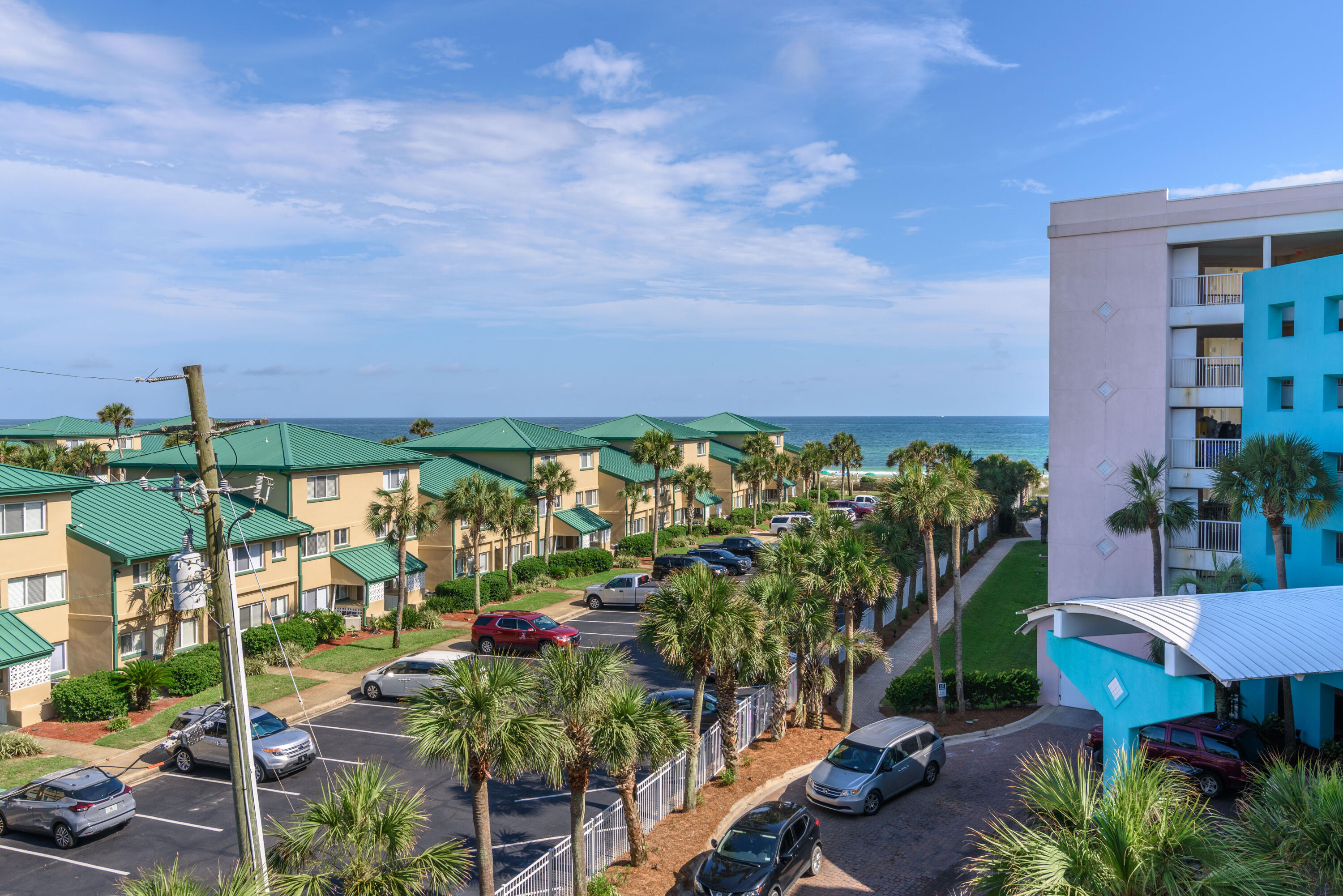 DESTIN WEST GULFSIDE VILLAS - Residential