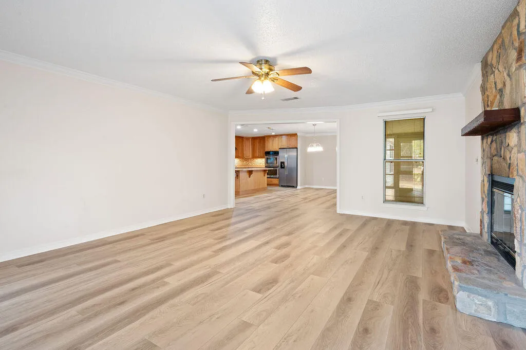 Niceville, Florida 32578, United States, 3 Bedrooms Bedrooms, ,2 BathroomsBathrooms,Residential,Pending,7988