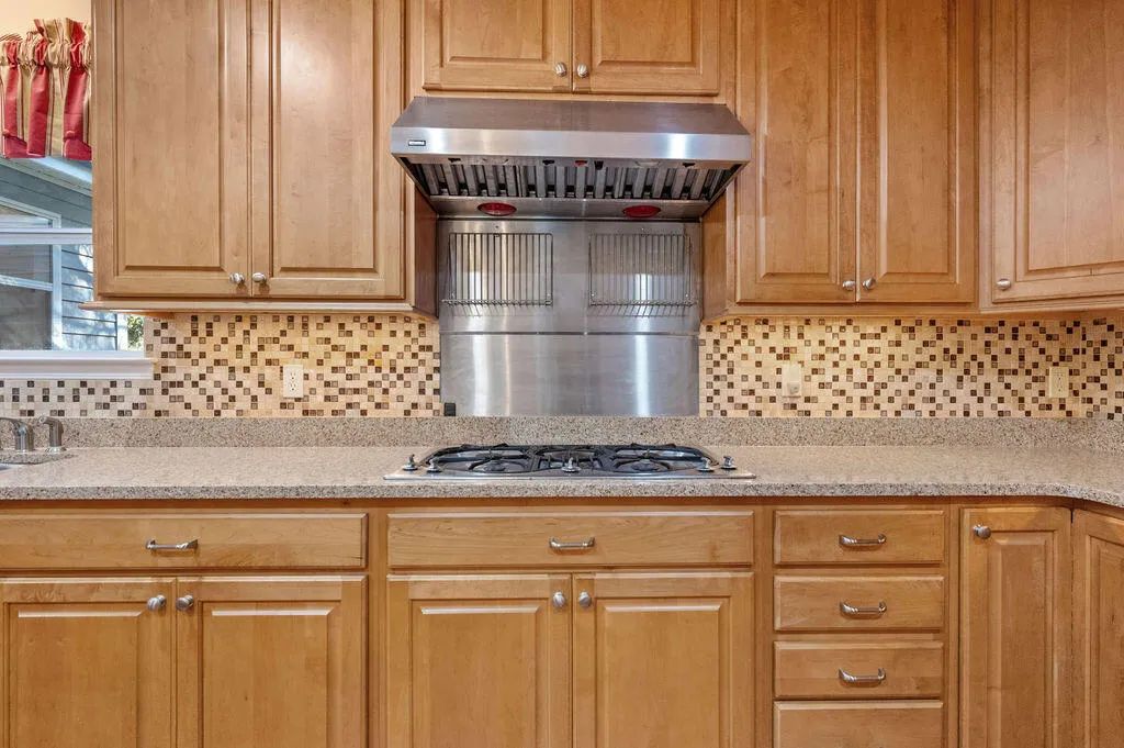 Niceville, Florida 32578, United States, 3 Bedrooms Bedrooms, ,2 BathroomsBathrooms,Residential,Pending,7988