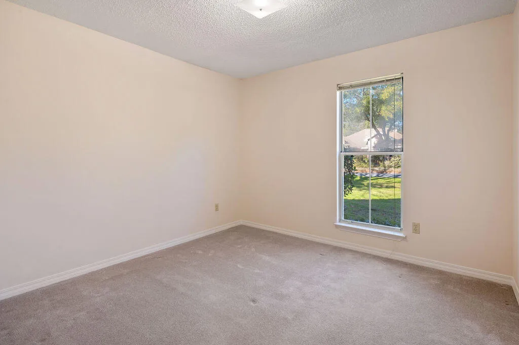 Niceville, Florida 32578, United States, 3 Bedrooms Bedrooms, ,2 BathroomsBathrooms,Residential,Pending,7988