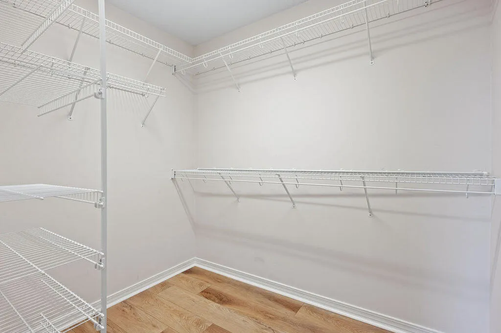 Niceville, Florida 32578, United States, 3 Bedrooms Bedrooms, ,2 BathroomsBathrooms,Residential,Pending,7988